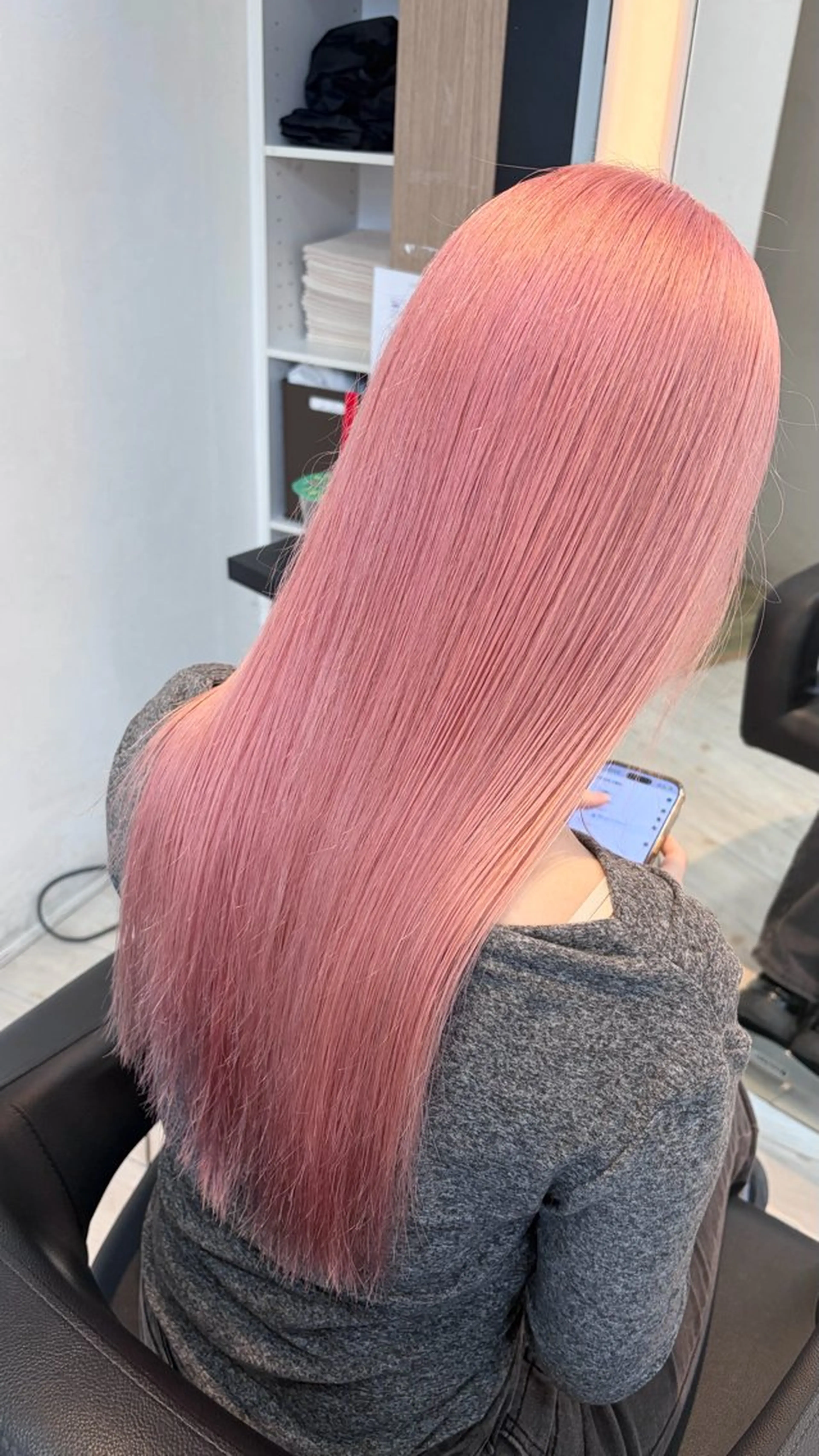 ロング カラー カット ヘアカラー トリートメント ブリーチ/髪質改善/ ハイトーン/暖色のヘアスタイル