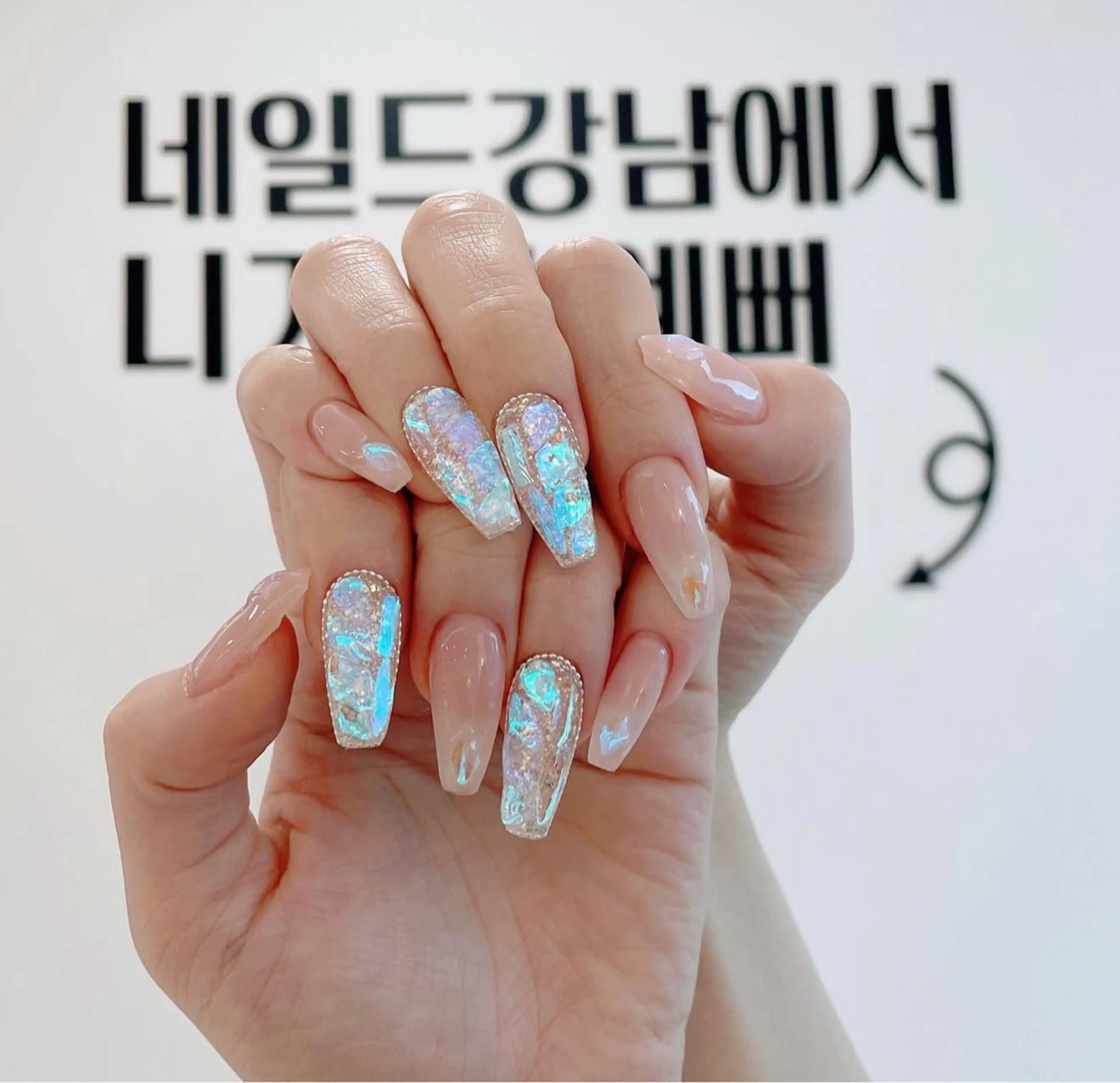 ネイル アートネイル ジェルネイル ネイルチップ Rin Rin TA Nailのネイルデザイン