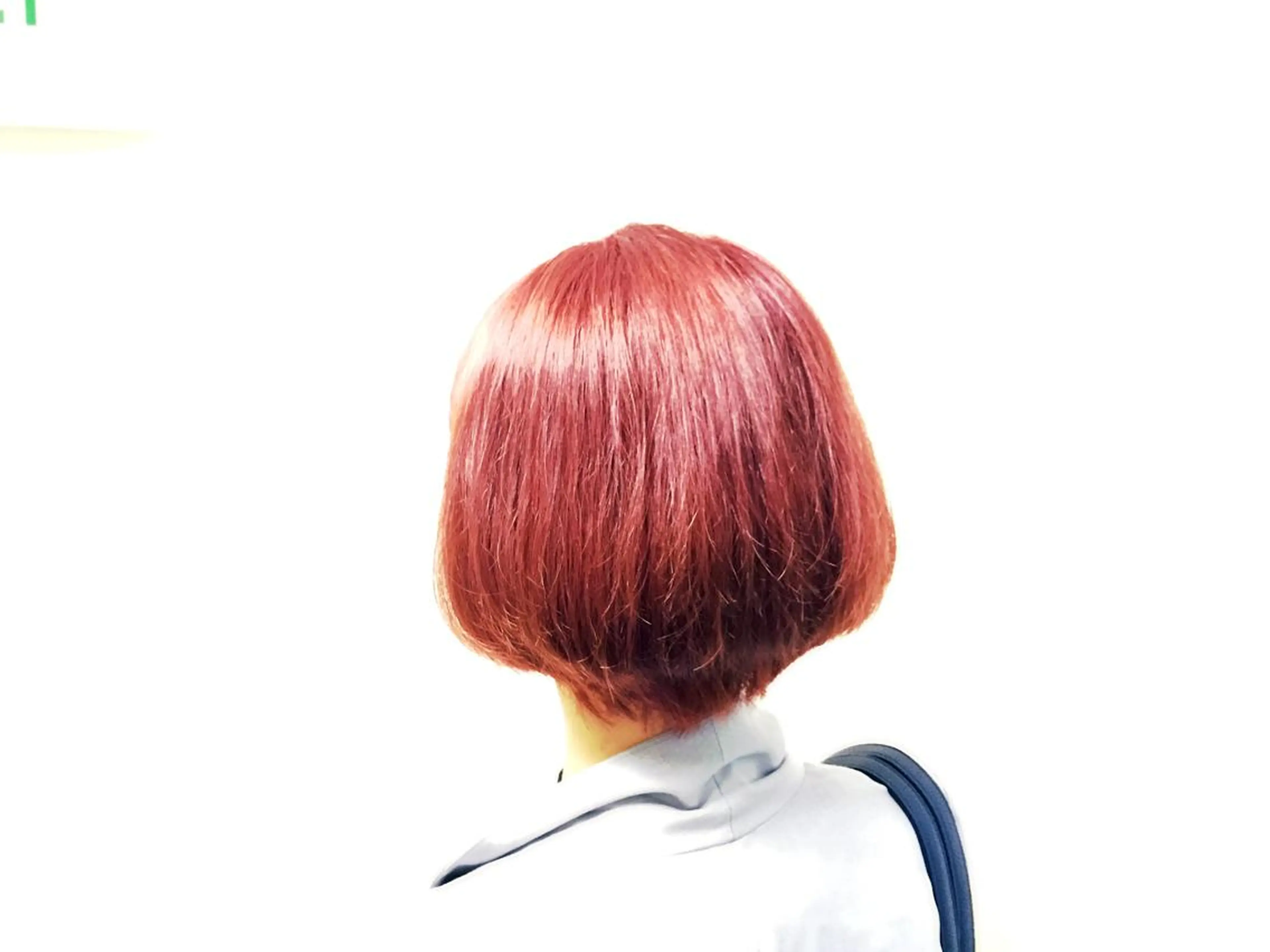 ショート カラー ピンクカラー 💓シールエクステ ルミエールのヘアスタイル