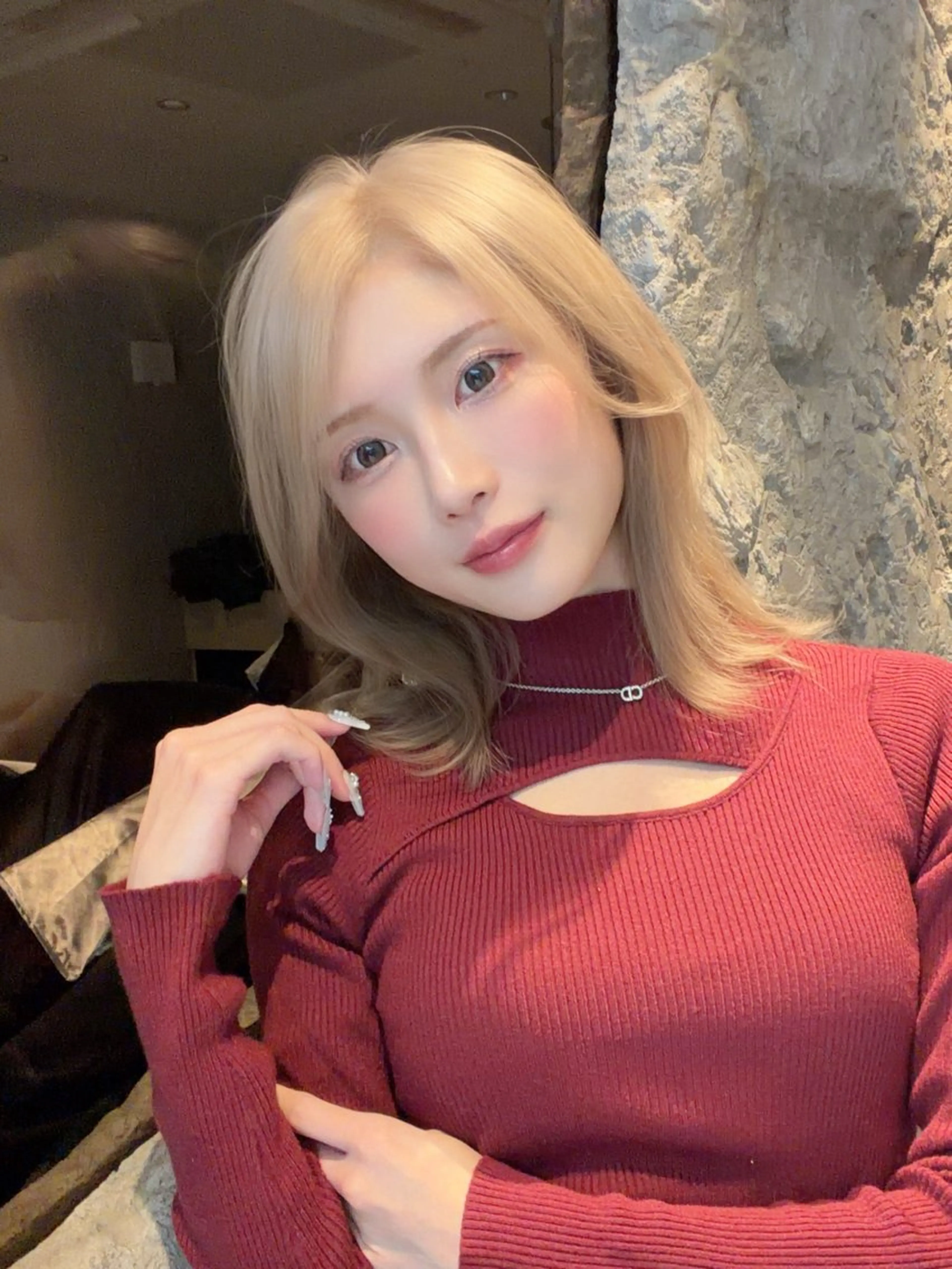 ミディアム カラー ヘアカラー トリートメント ハイトーンヘア れおん🌙のヘアスタイル