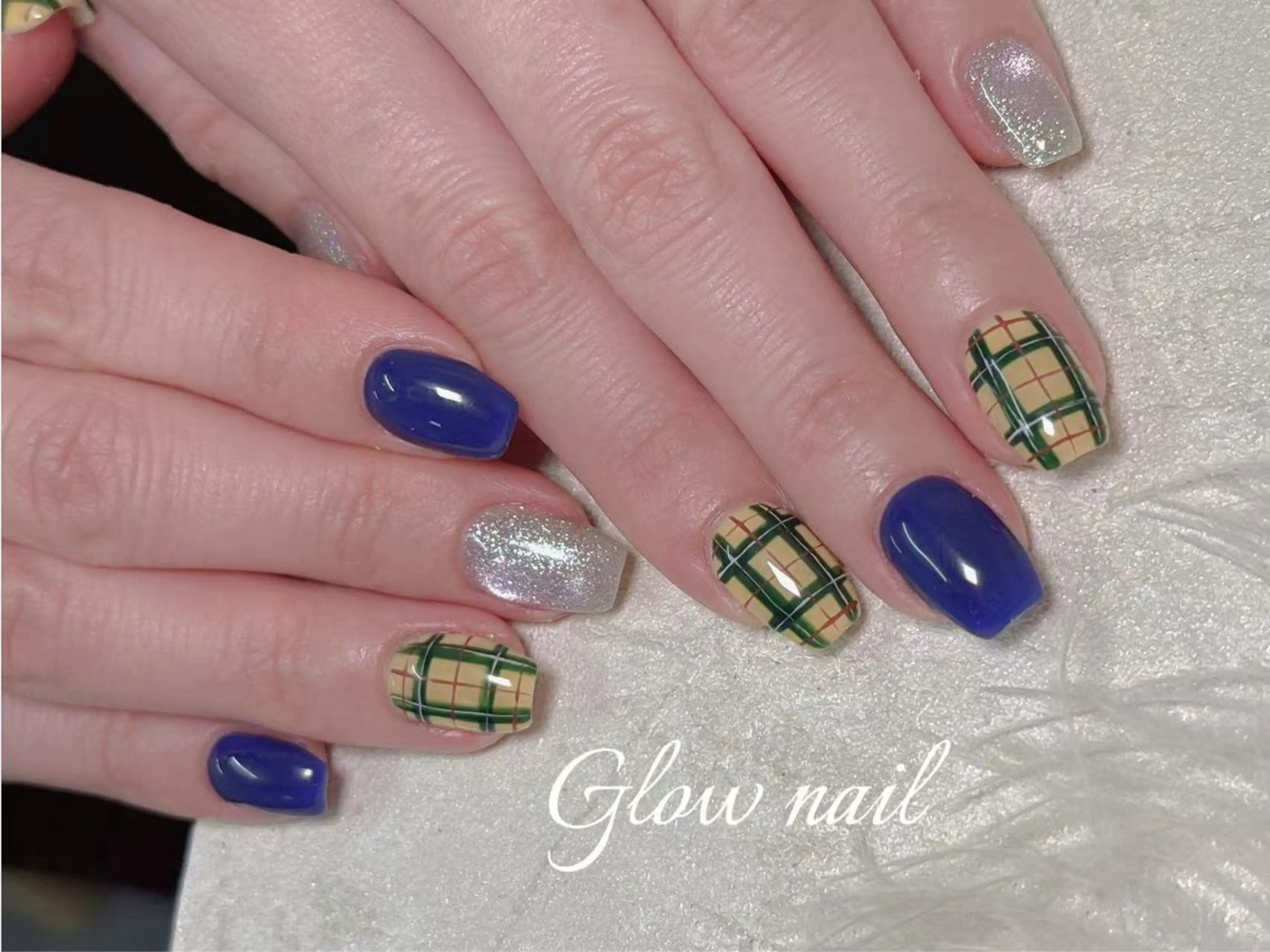 ネイル Glow Nail スカルプ専門店のネイルデザイン