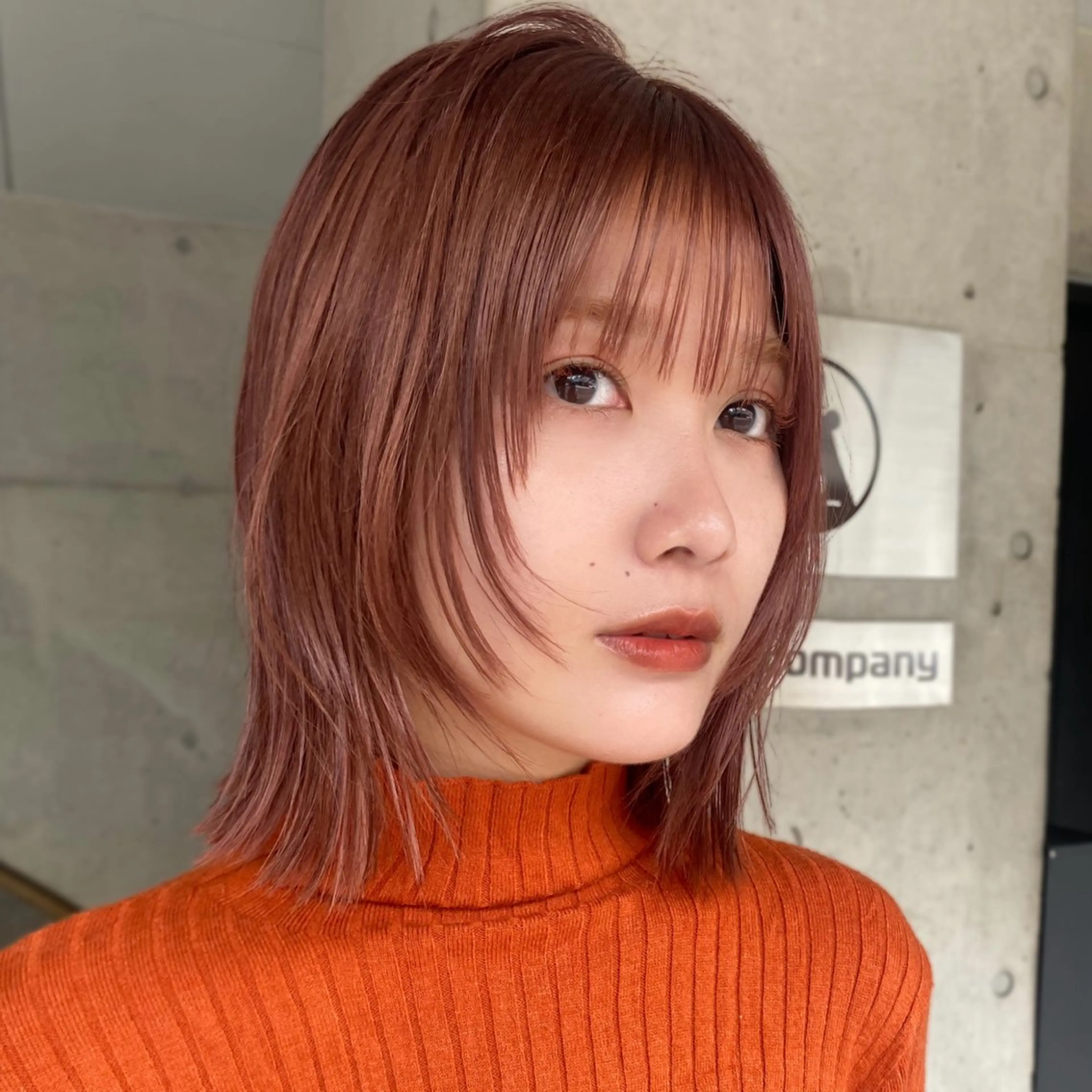 ミディアム カラー ボブ 顔まわりレイヤー レイヤーカット 似合わせカット カット ヘアカラー トリートメント shiori/暖色/ レイヤー/似合わせのヘアスタイル