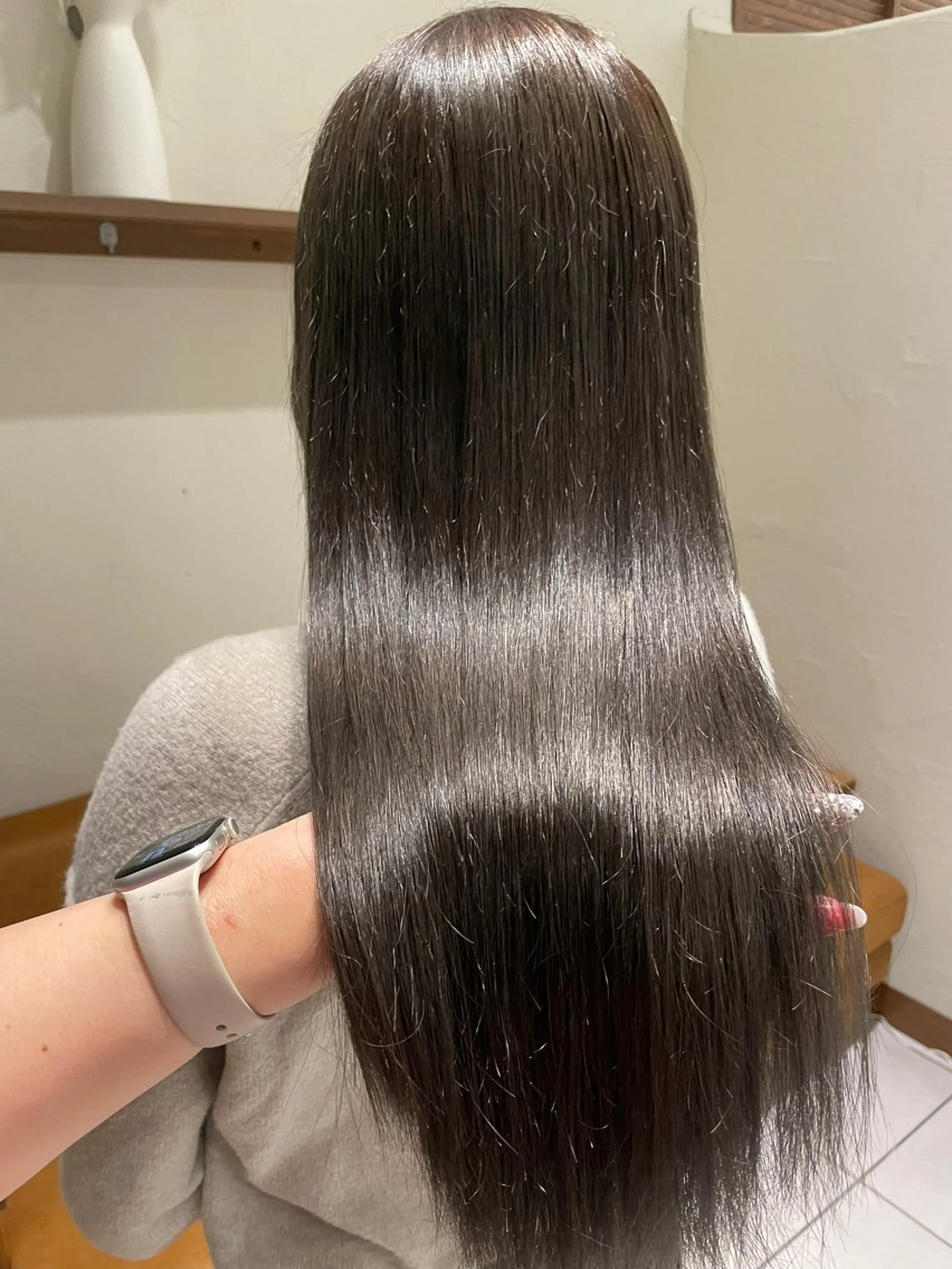 ロング カラー 片山千晴✨ツヤ髪 ✨顔まわりカット✨のヘアスタイル