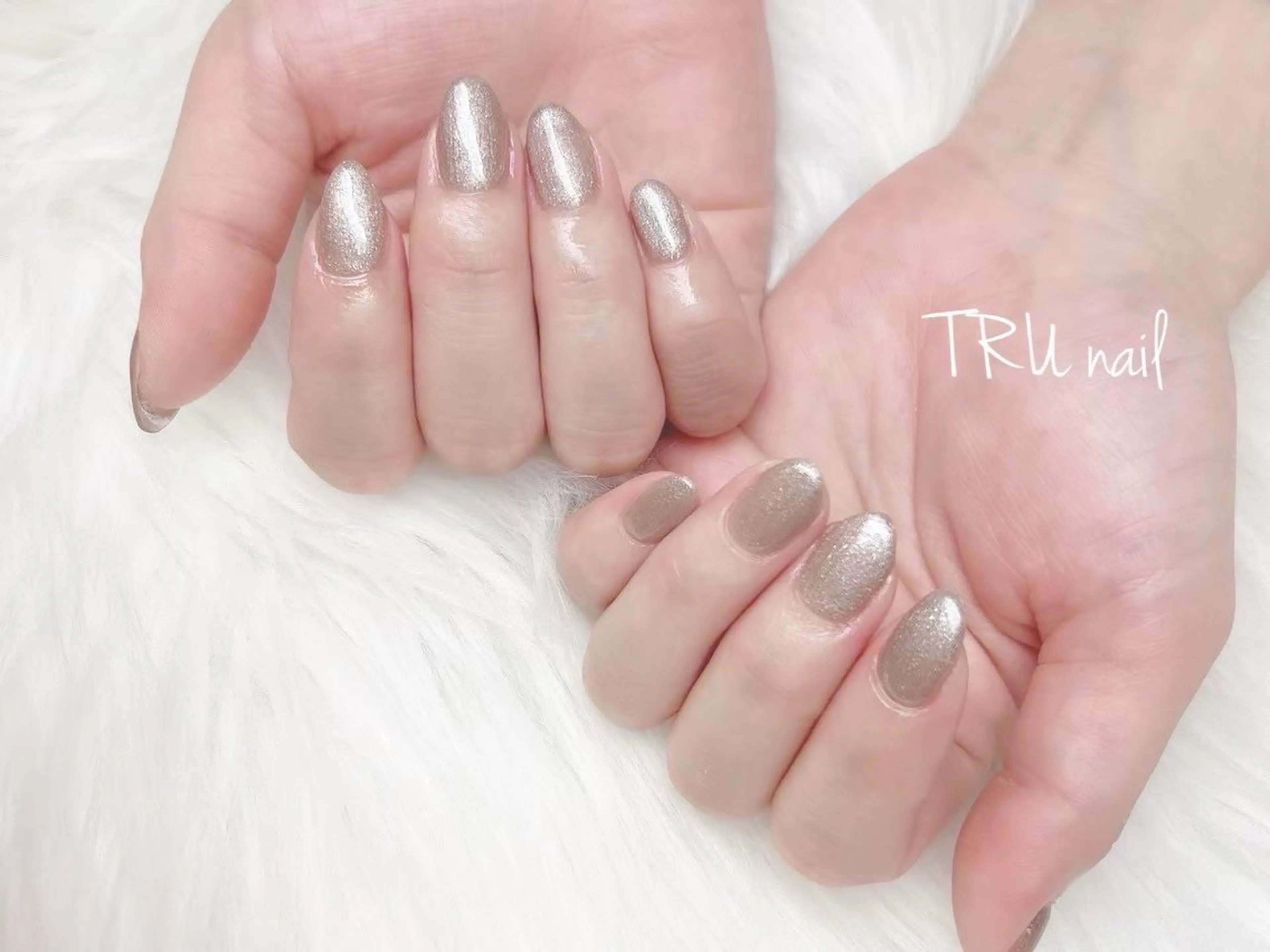 ネイル TRU NAIL & EYE 久留米店所属・下村 紅羽のネイルデザイン