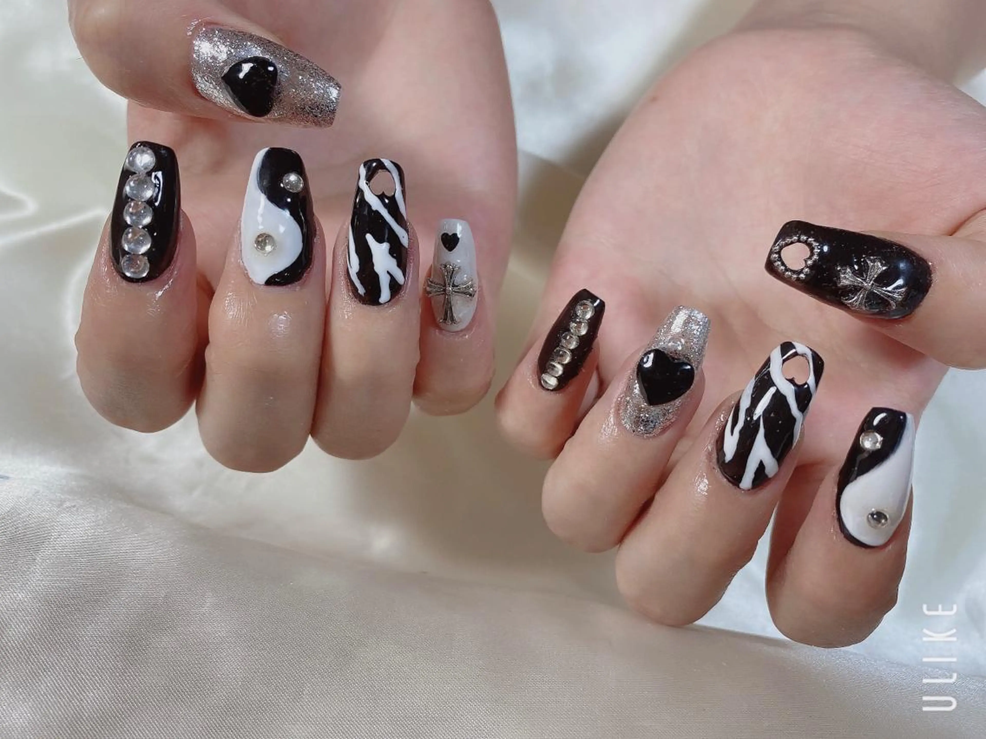 ネイル 高草木 桃香のネイルデザイン