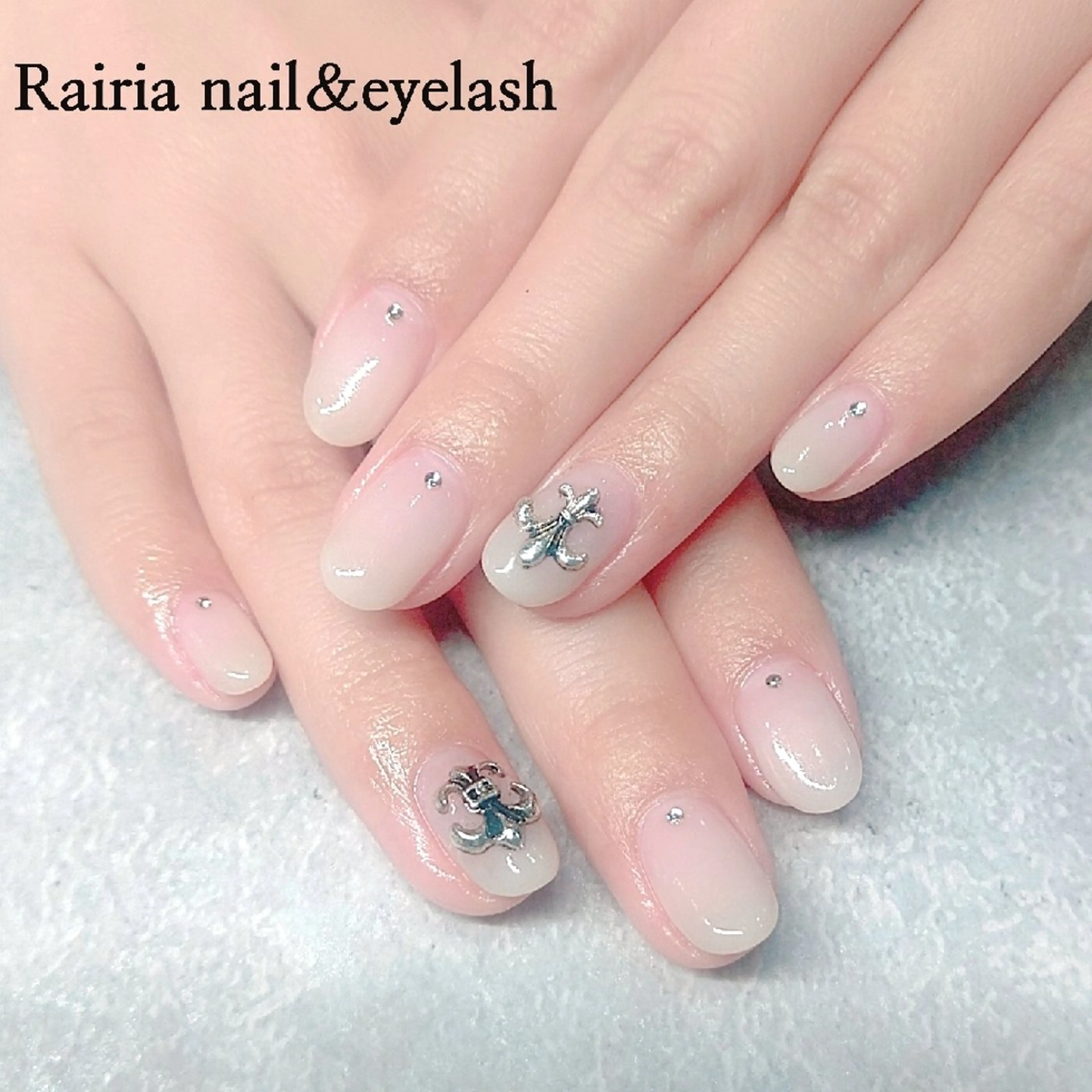 ネイル 持ち込み ハンドネイル Rairia nail&eyelash小岩店所属・Rairianail 小岩店のネイルデザイン