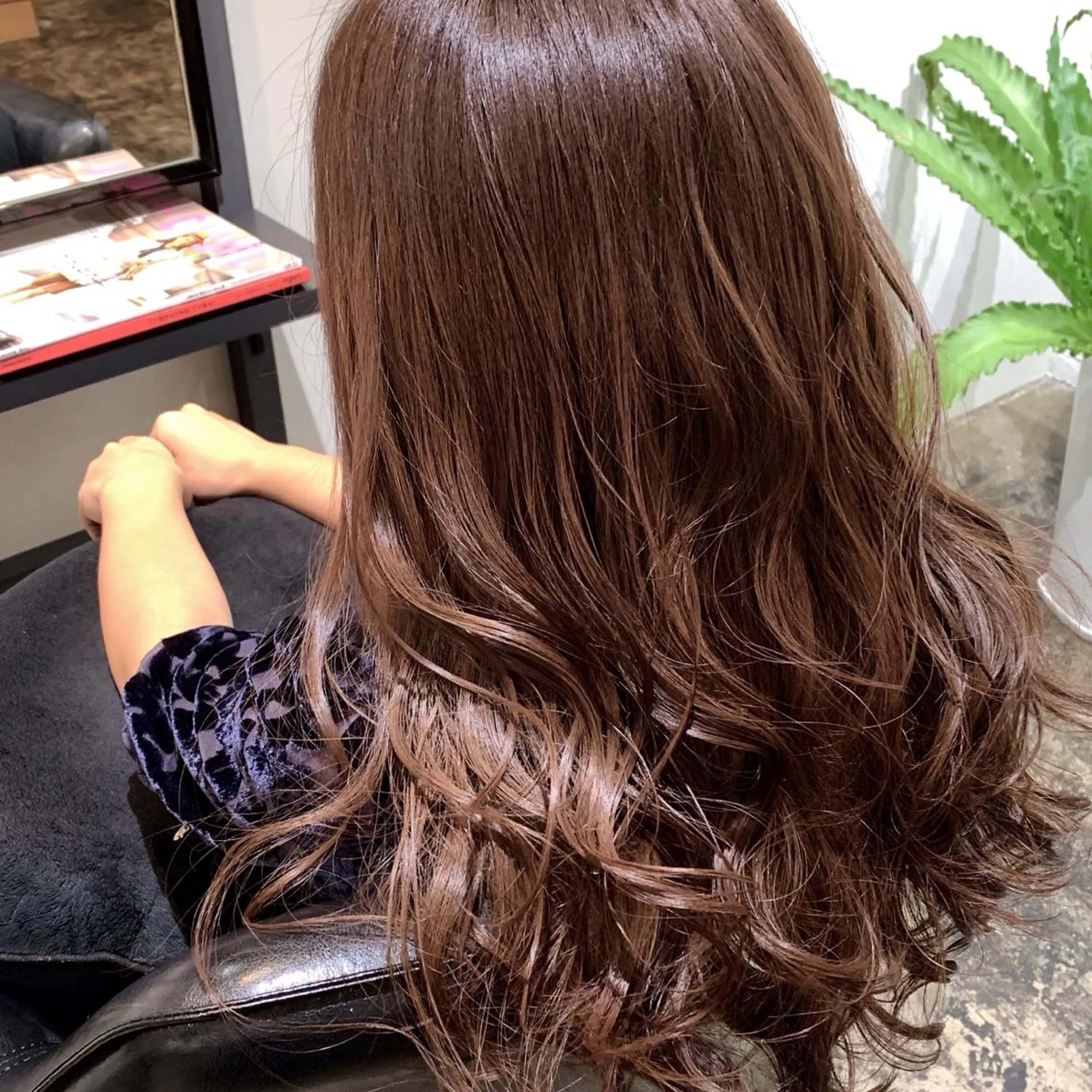 ロング カラー Neale. yumiのヘアスタイル