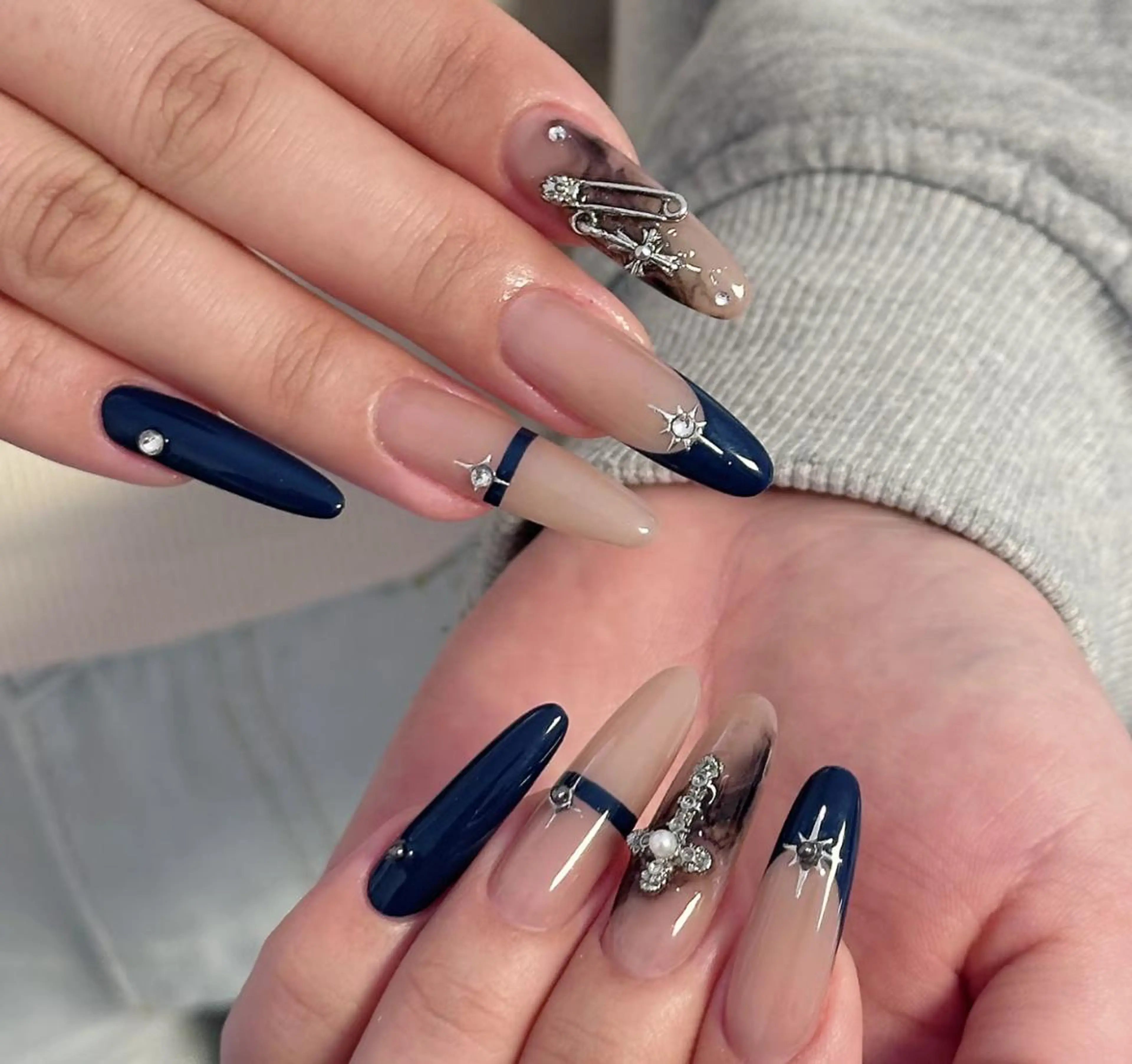 ネイル ハンドネイル Pure&Rich Nailのネイルデザイン