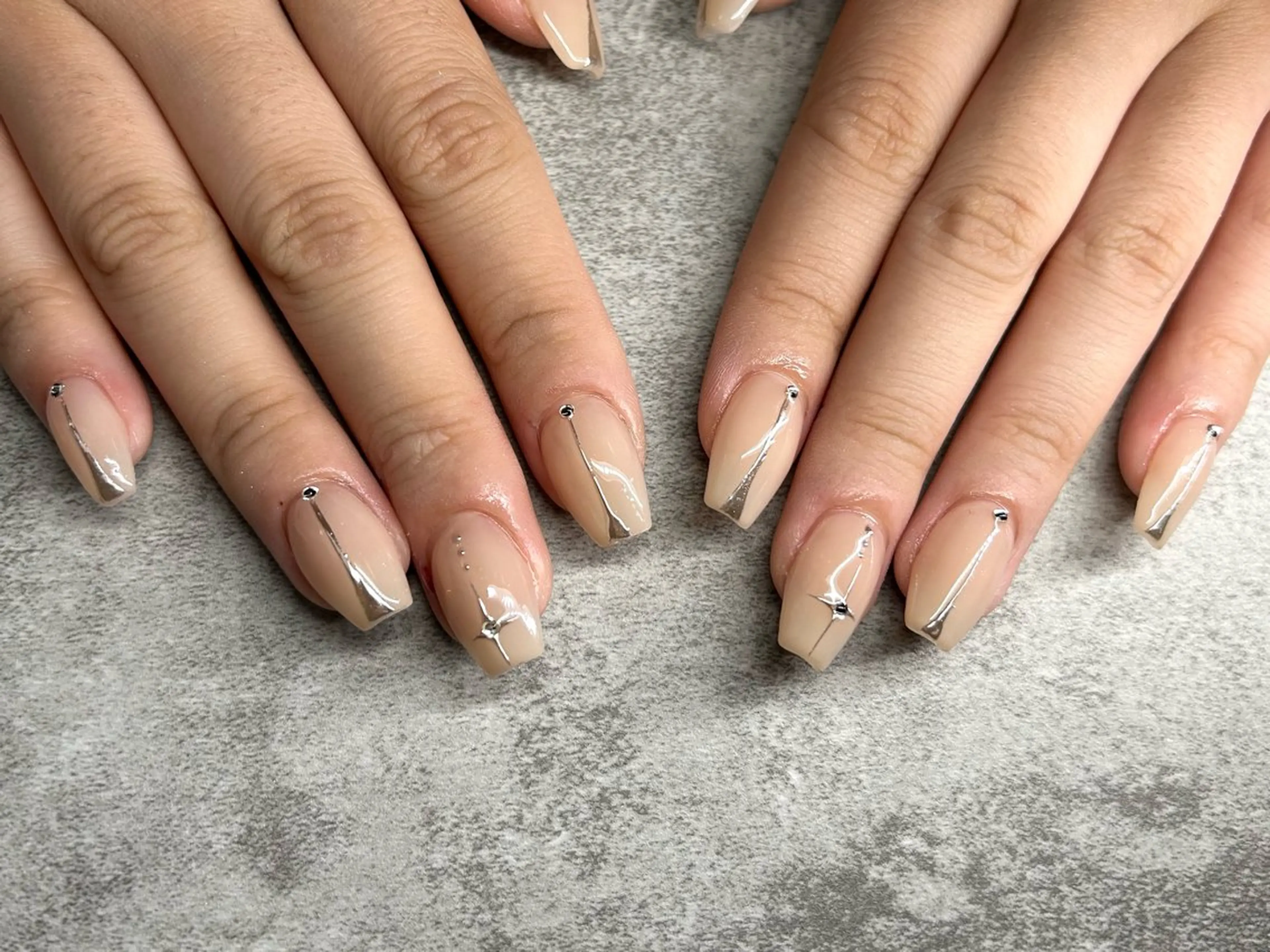 ネイル ハンドネイル MiiTow nailのネイルデザイン