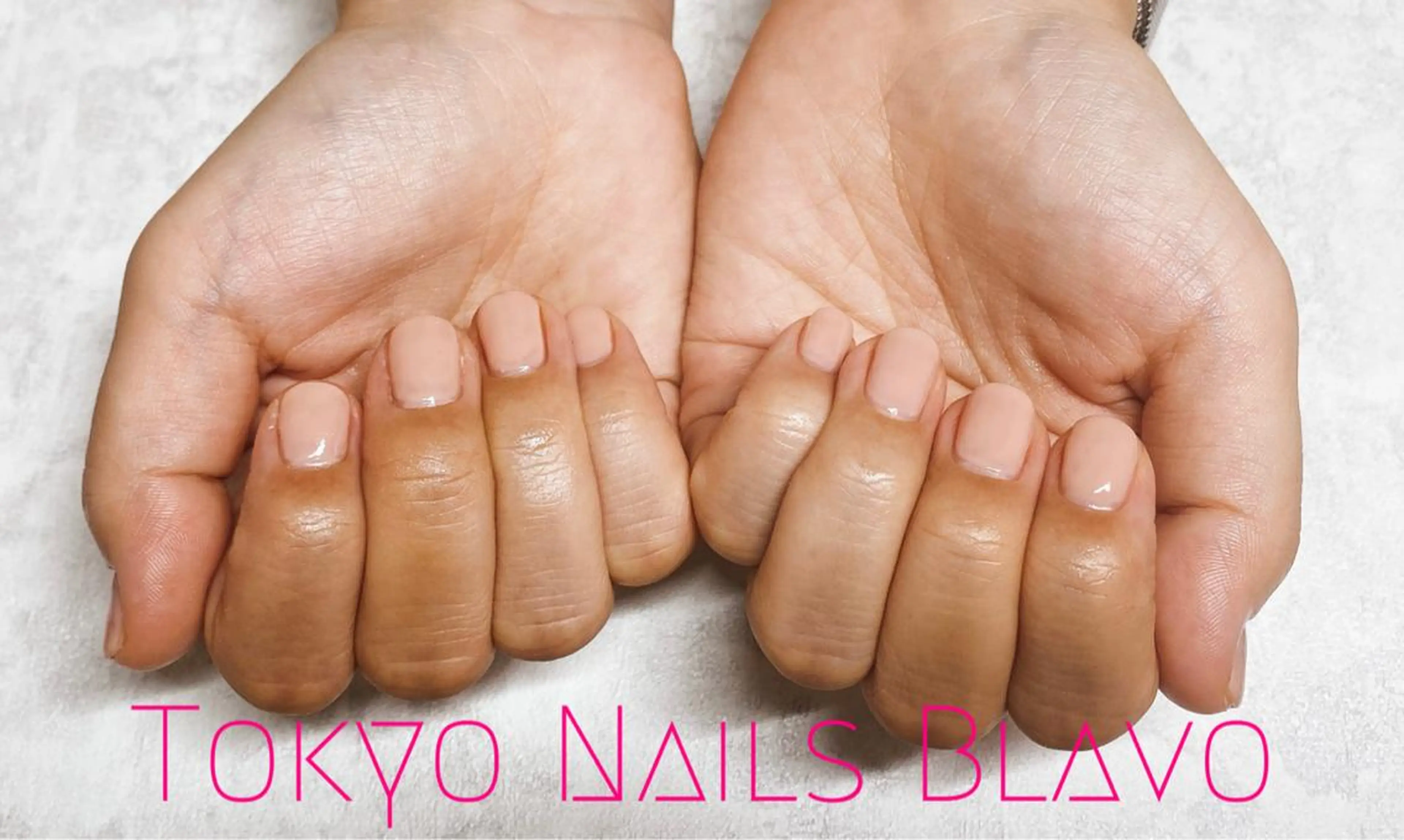 ネイル ワンカラーネイル T.N.B 山本陽子のネイルデザイン