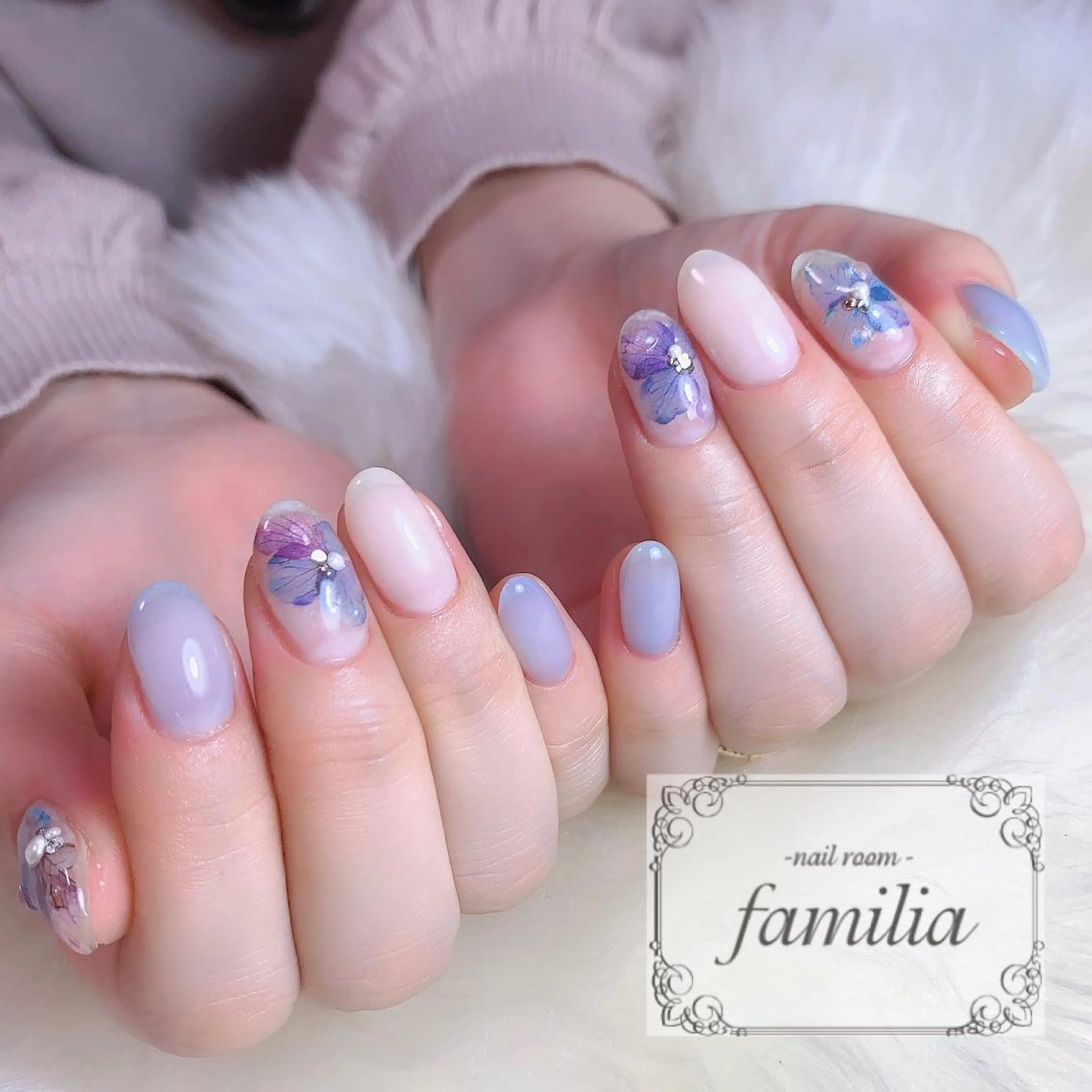 ネイル -nailroom- familiaのネイルデザイン