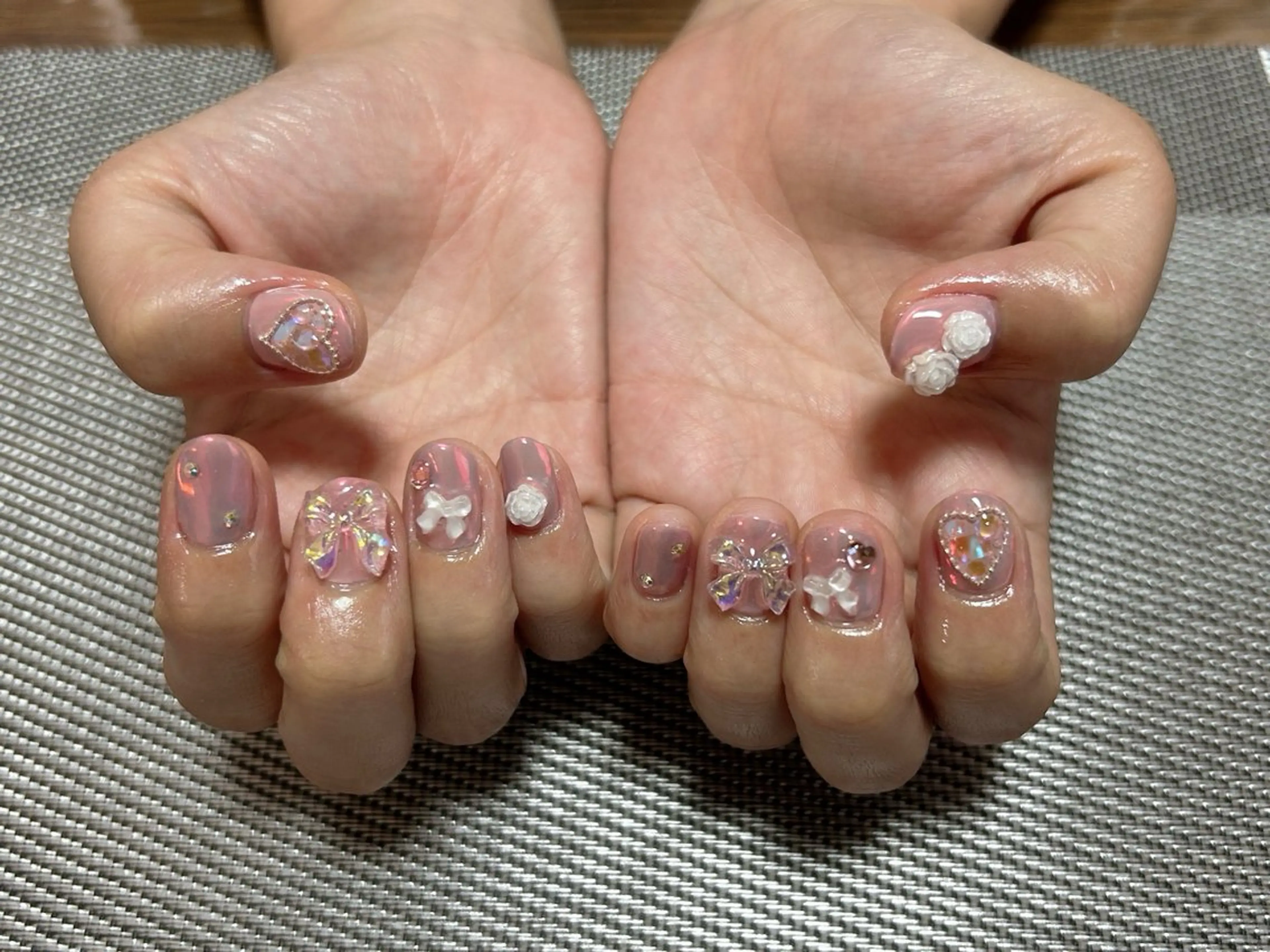 ネイル オーロラネイル ピンク ハンドネイル i nailのネイルデザイン