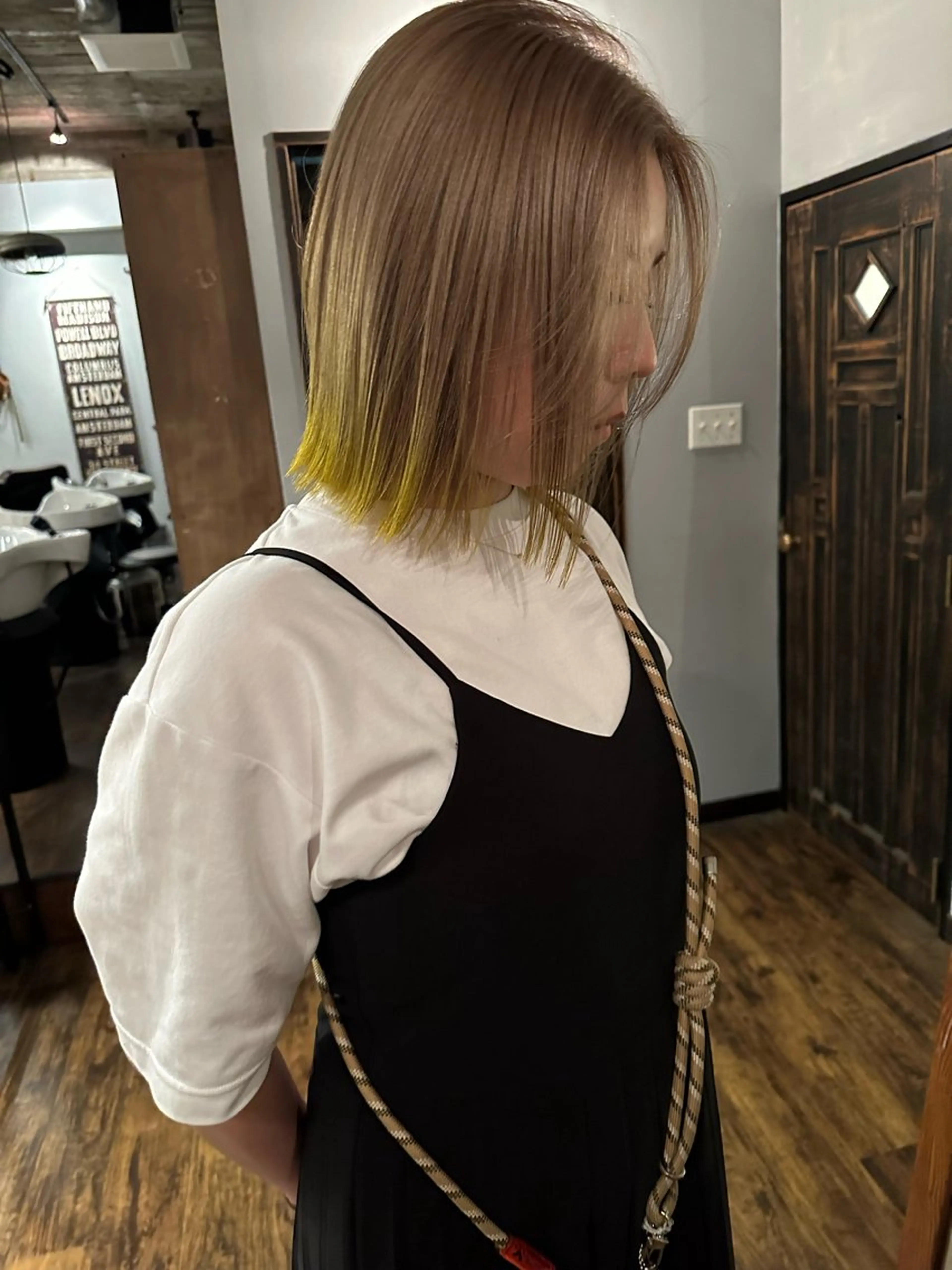 ミディアム カラー ヘアカラー CIERA所属・トウジョウ アリサのヘアスタイル