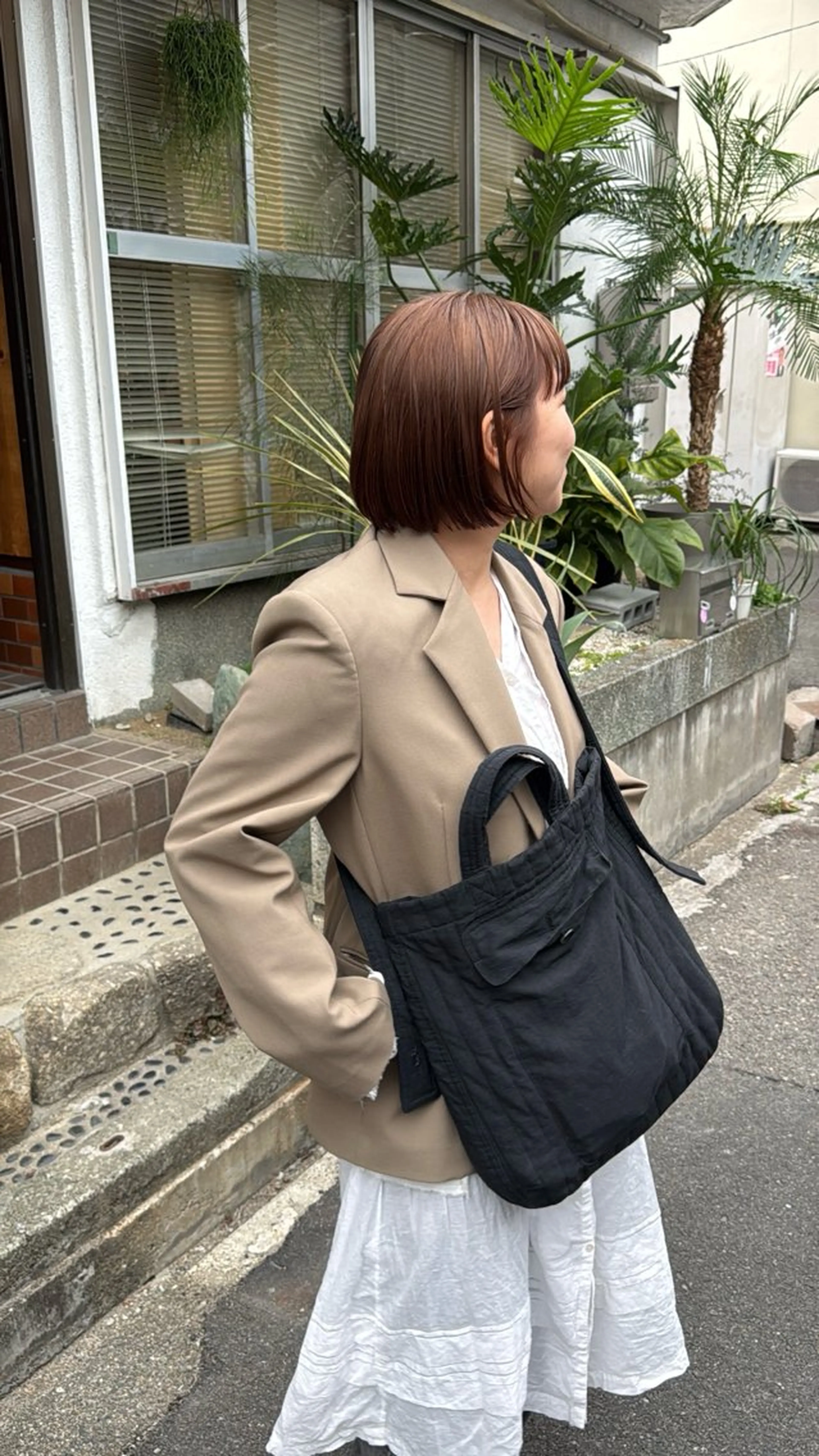 ショート カラー 似合わせカット / 地毛風ストレートのヘアスタイル