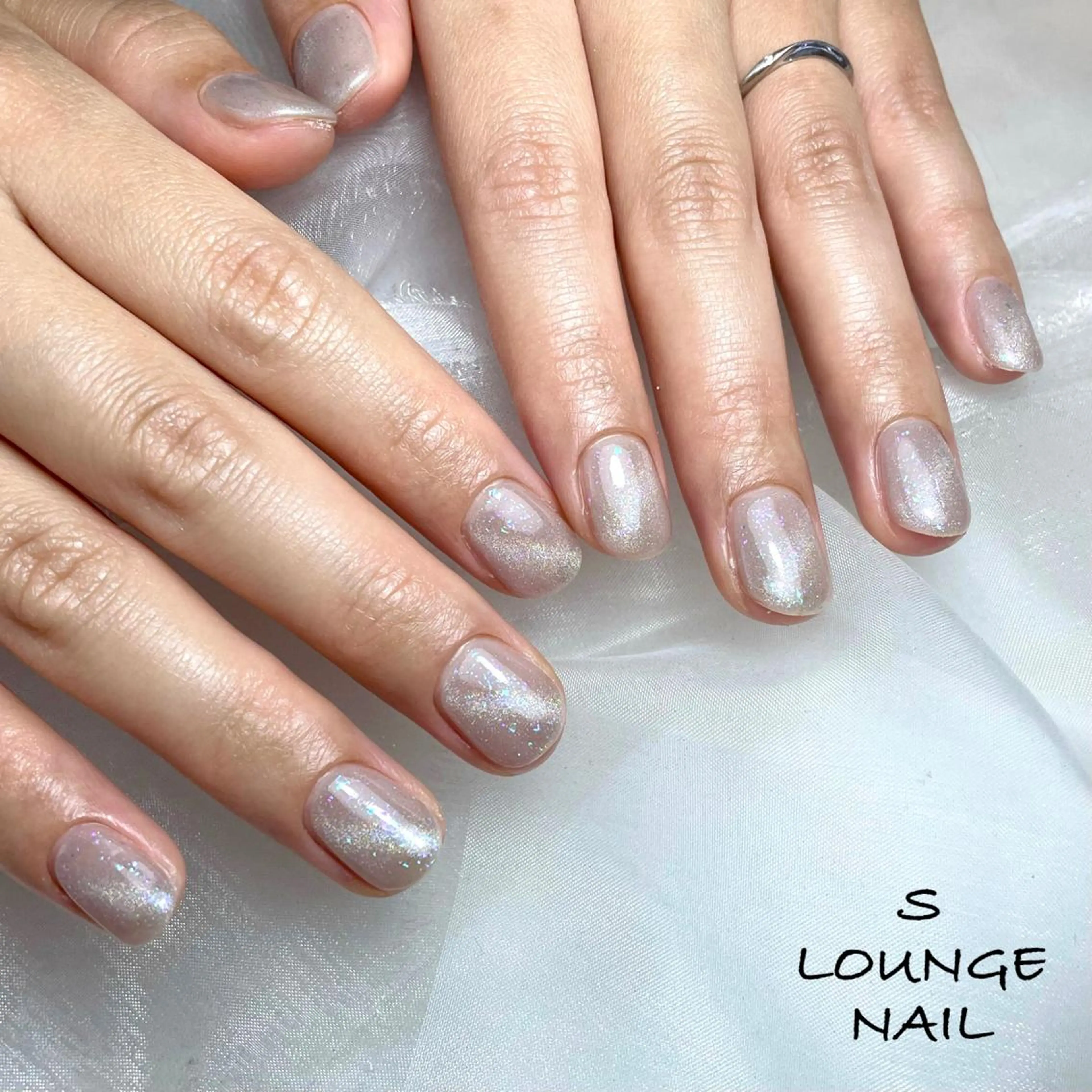 ネイル マグネットネイル ハンドネイル フットネイル S LOUNGE NAIL所属・パーツたくさん🍓 SUMIのネイルデザイン