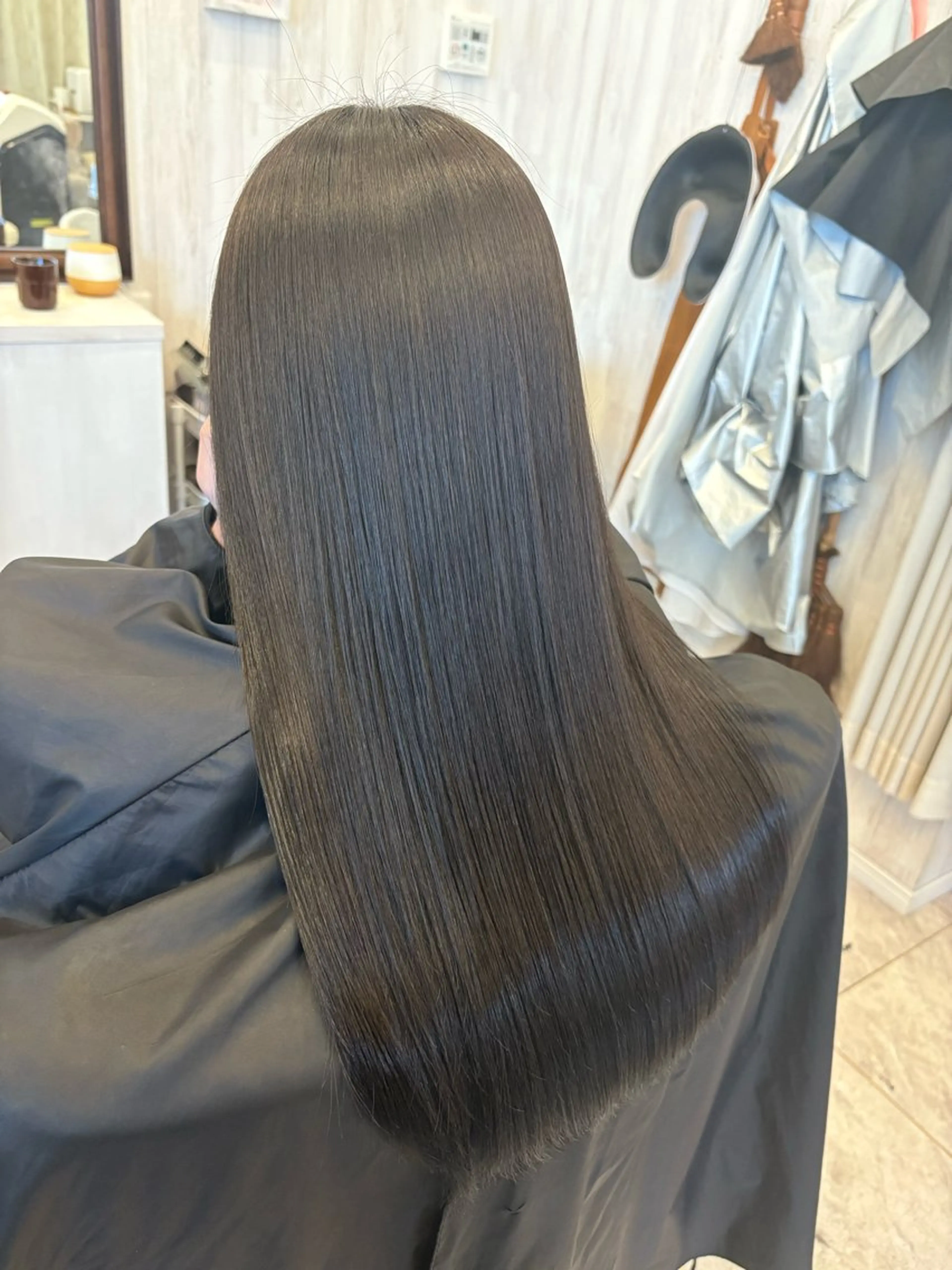 ロング トリートメント カット ヘアカラー Infinity 東山未晃のヘアスタイル