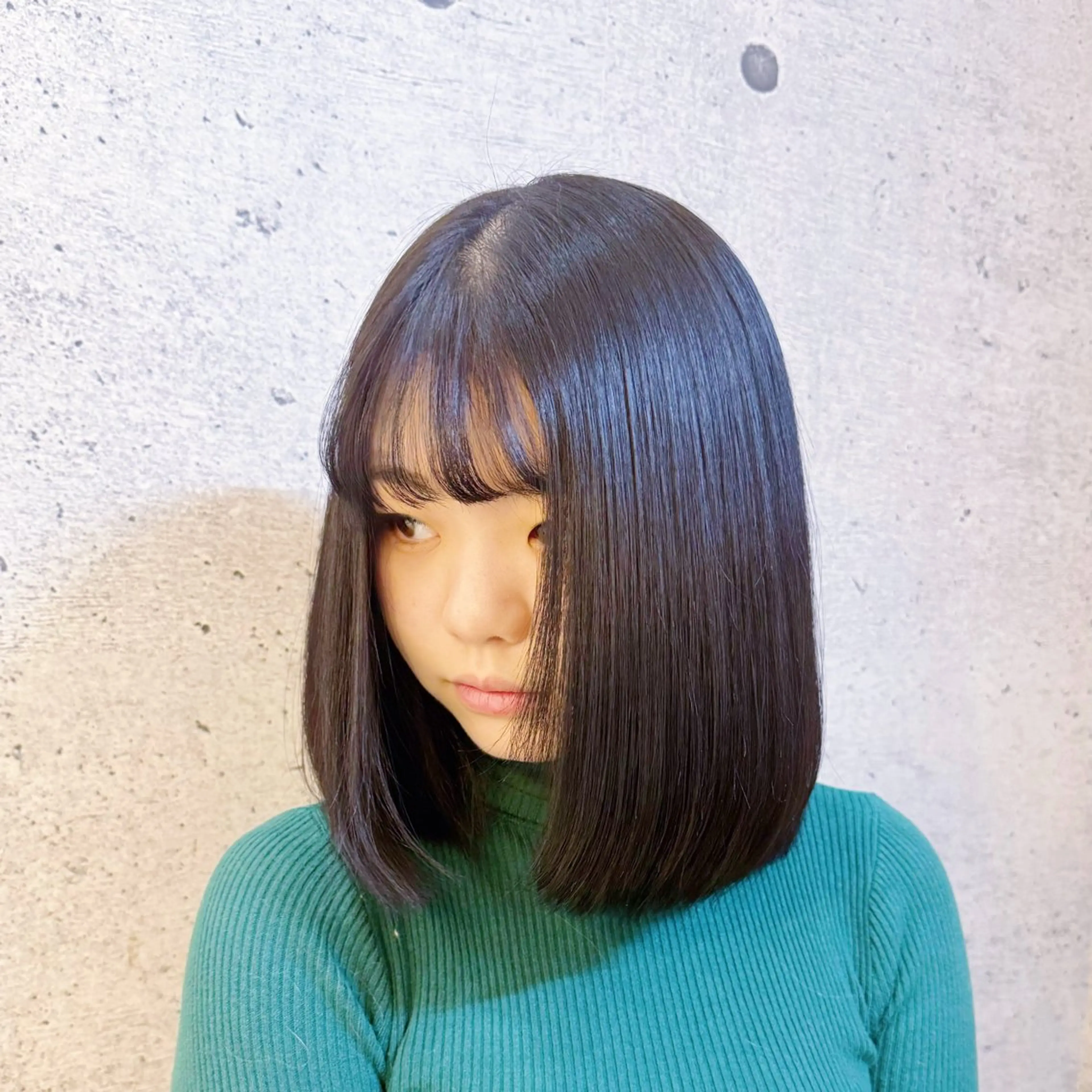 ミディアム ボブ 髪質改善 縮毛矯正 トリートメント カット 縮毛矯正 久保 敏之のヘアスタイル