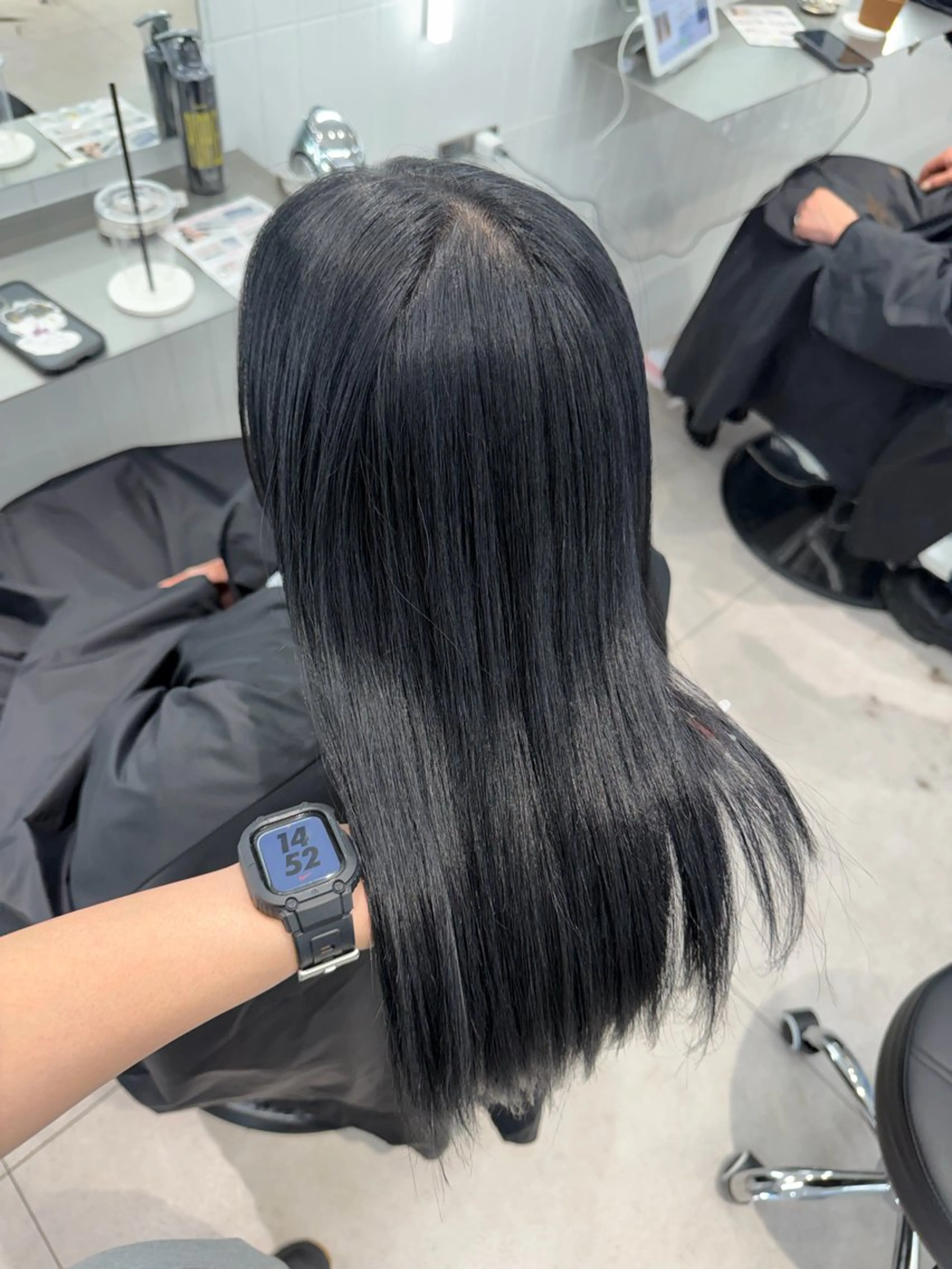 ミディアム ヘアカラー トリートメント ヘアセット ONYX 表参道所属・ショート/ボブ/似 合わせ/顔周りカットのヘアスタイル