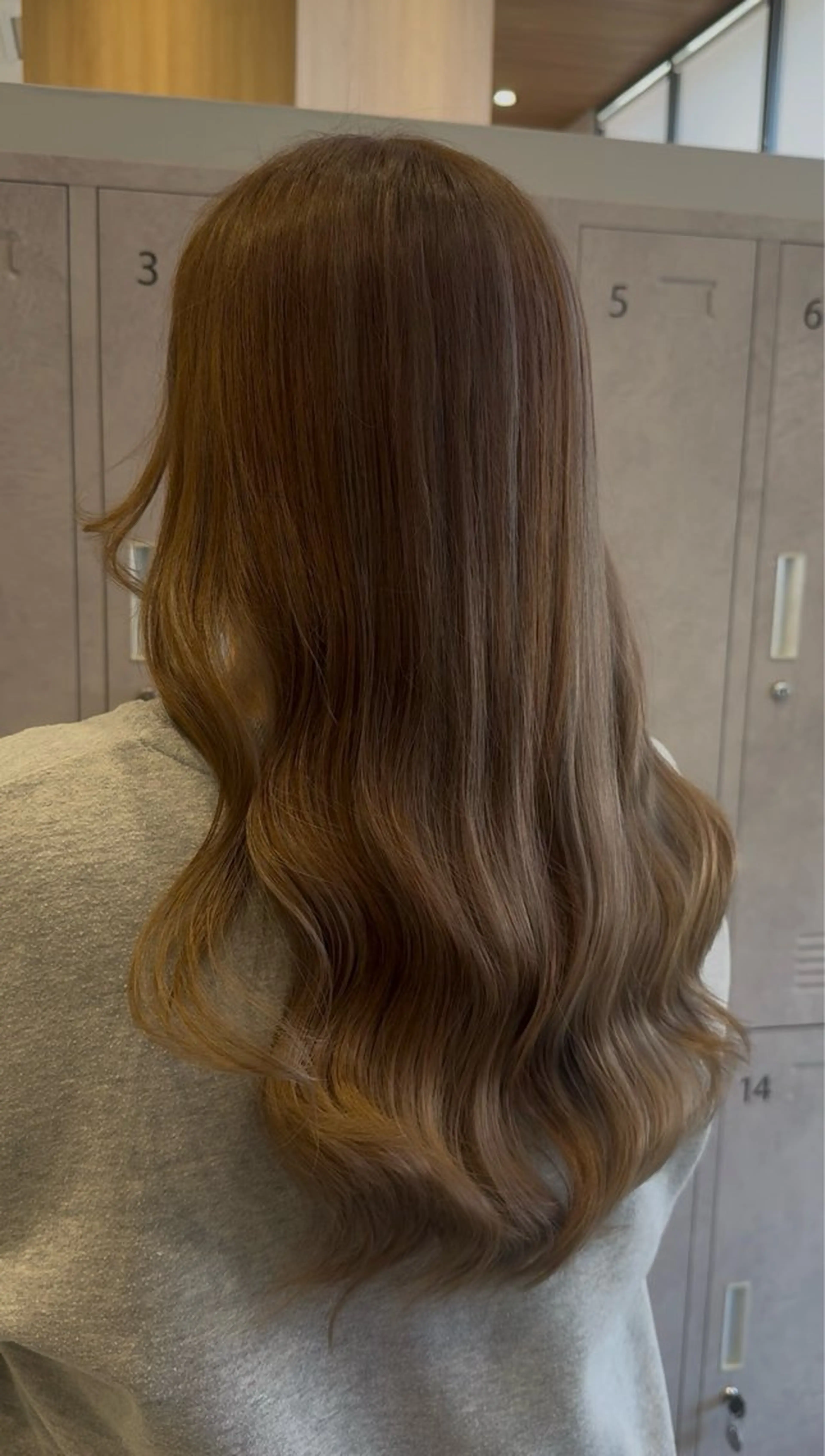 ロング 馬場 美咲のヘアスタイル