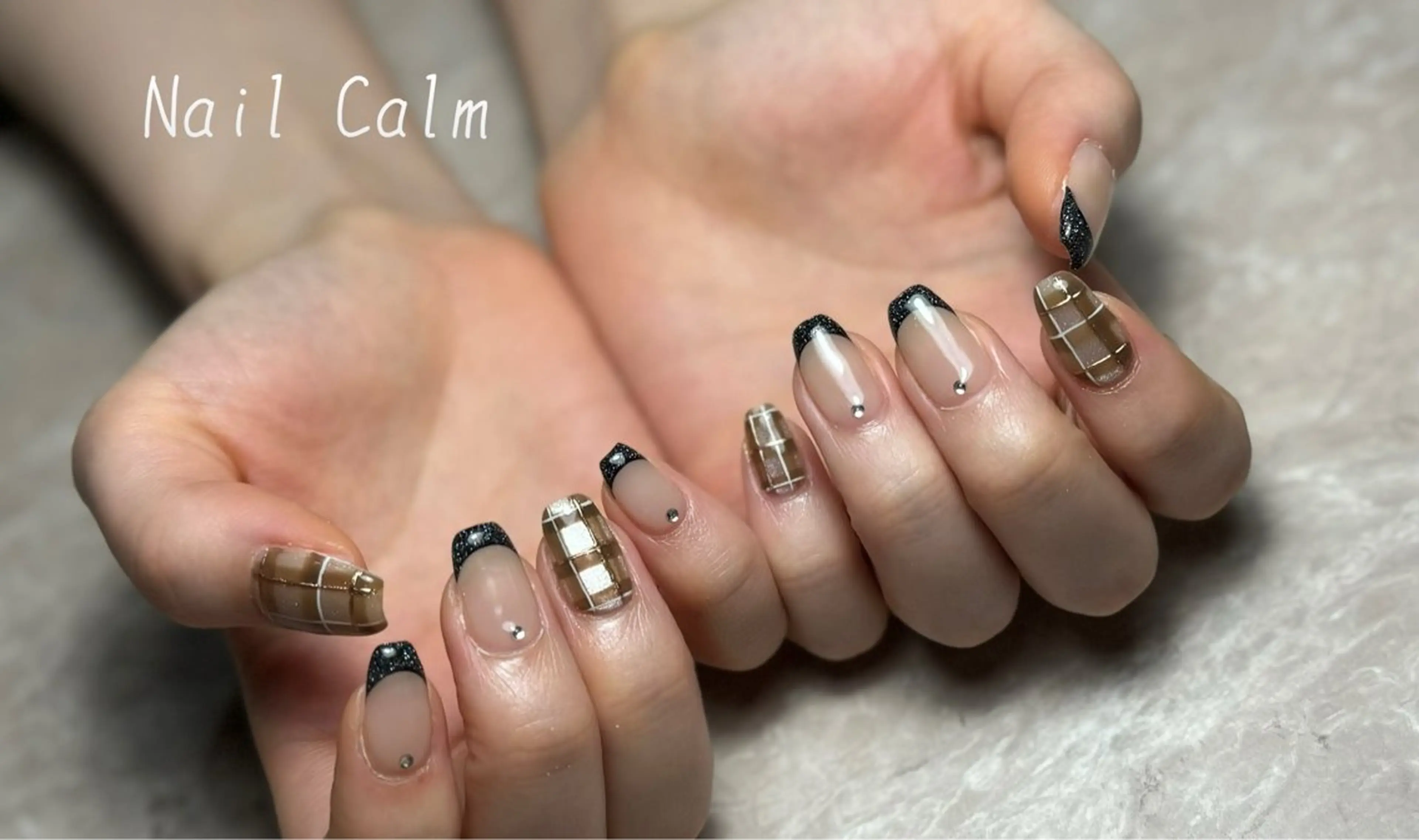ネイル マグネットネイル ハンドネイル Nail Calm所属・プライベートサロン Calmのネイルデザイン