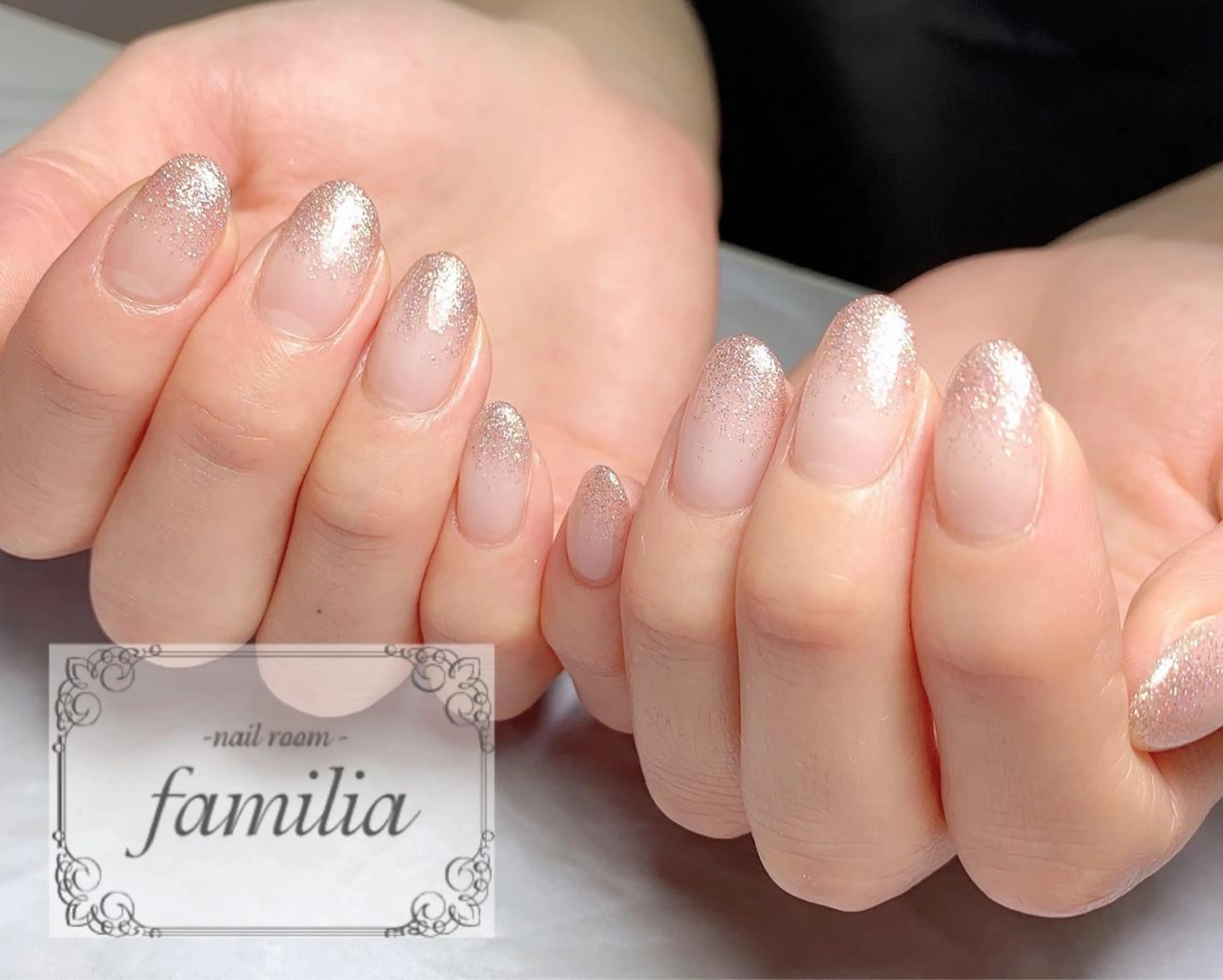 ネイル ハンドネイル -nailroom- familiaのネイルデザイン