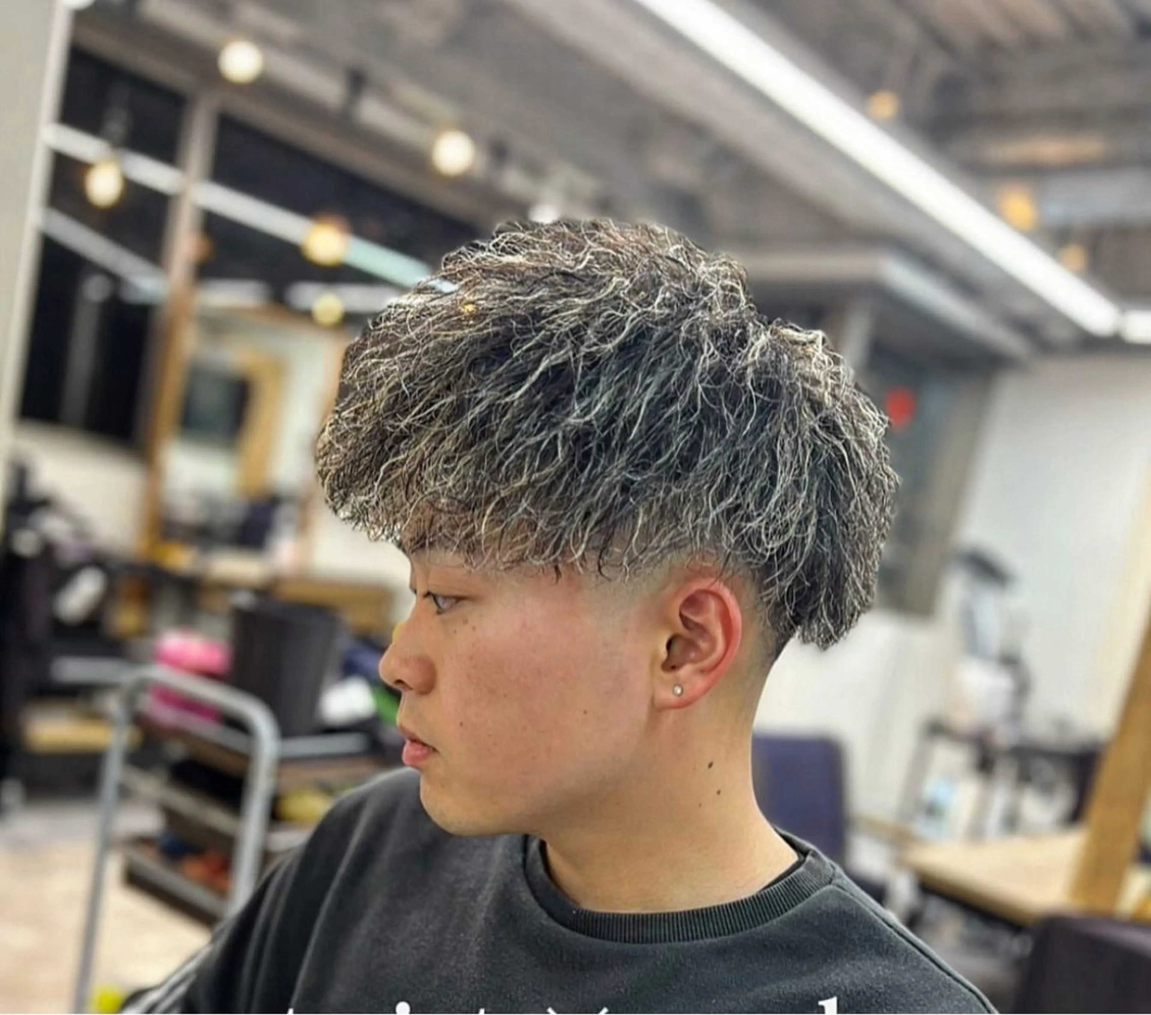ショート パーマ メンズ メンズパーマ メンズツイストパーマ ツイストパーマ DIECE所属・渋谷【メンズ特化】 レンのヘアスタイル