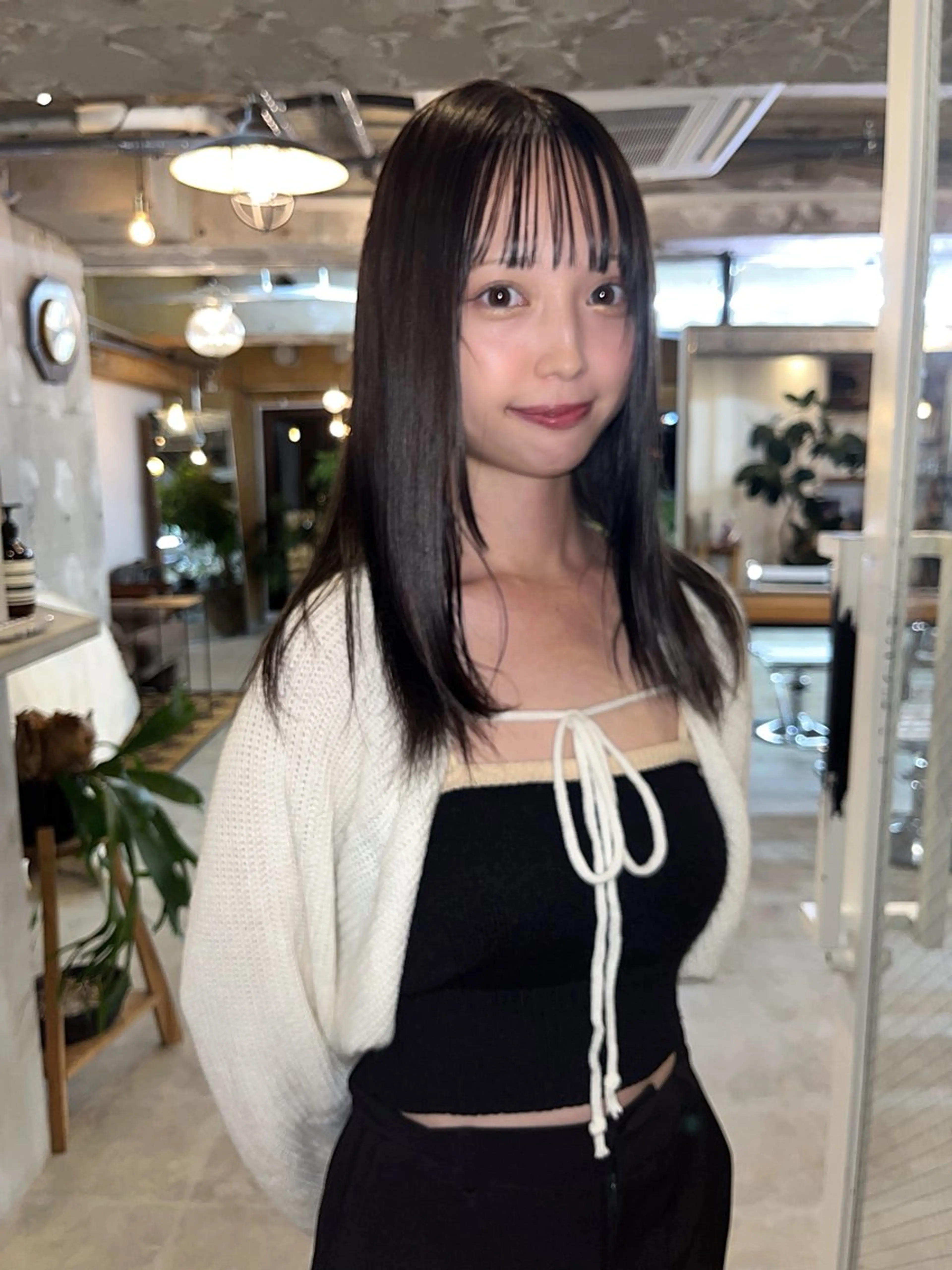 セミロング ヘアカラー kawahara cocoroのヘアスタイル