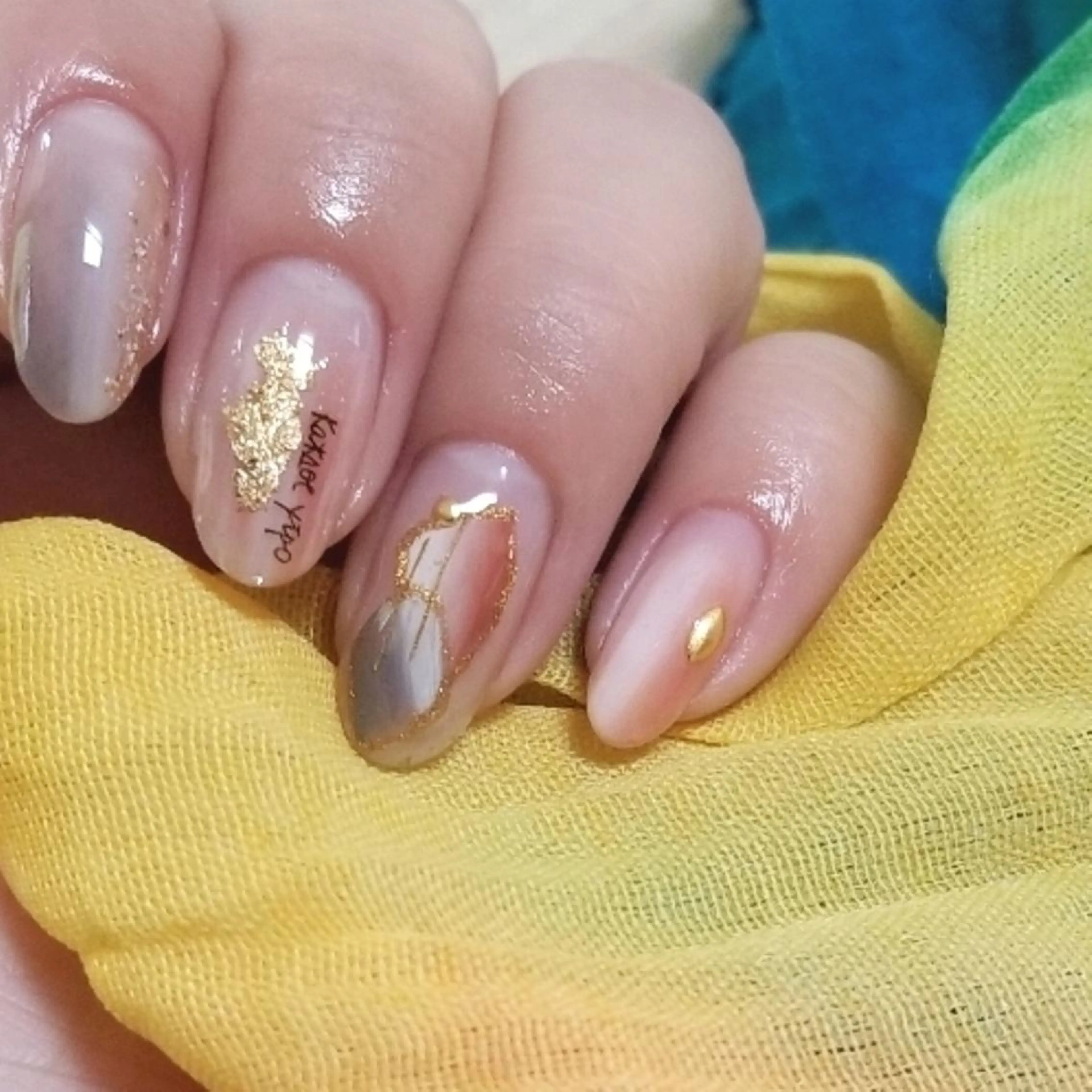 ネイル ニュアンスネイル ワンカラーネイル   BENNIEのネイルデザイン