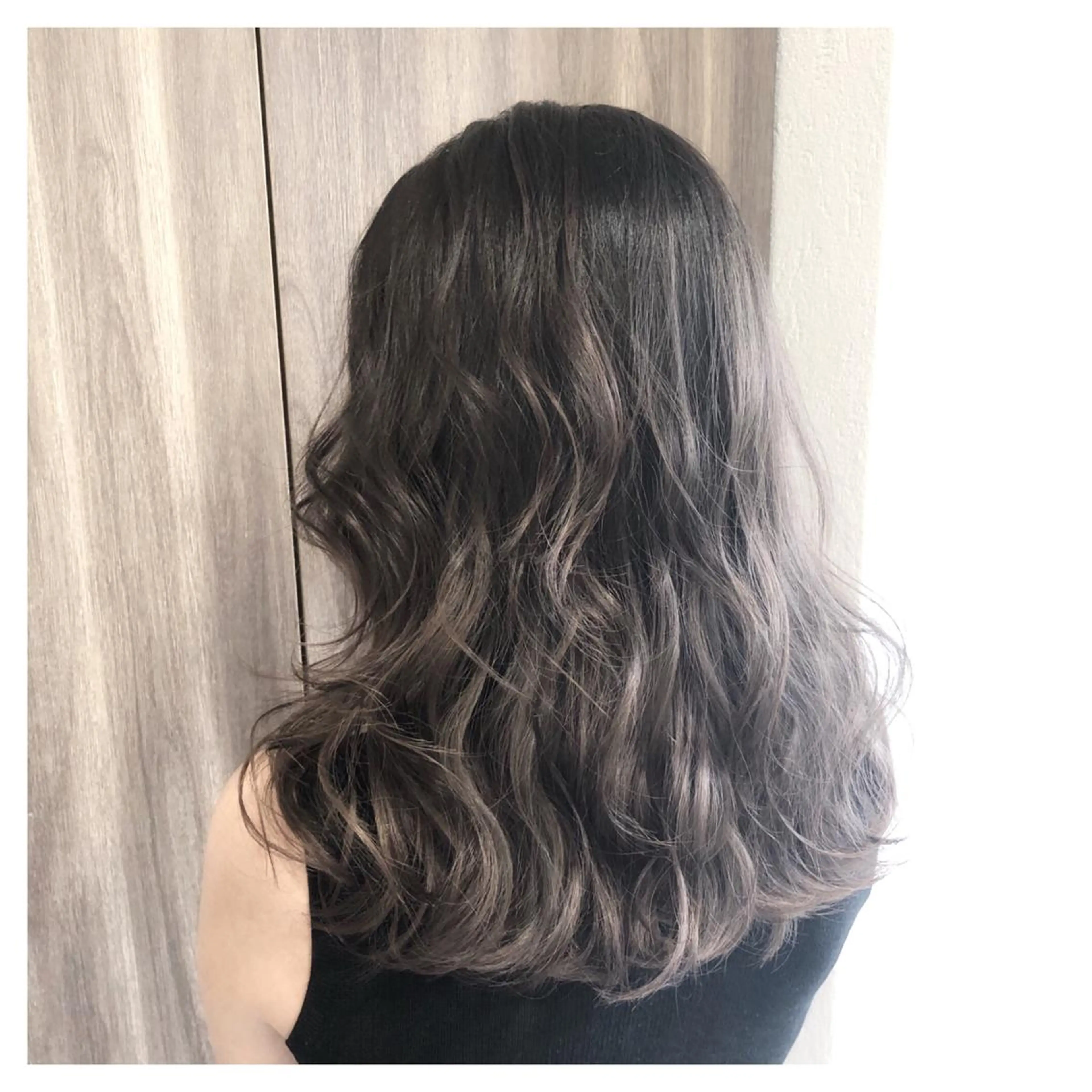 セミロング カラー パーマ ヘアアレンジ メンズ キッズ ネイル マツエク・マツパ メンズバレイヤージュ メンズブリーチ バレイヤージュ ブリーチ レイヤーカット biscohair 髪にドラマを。のヘアスタイル