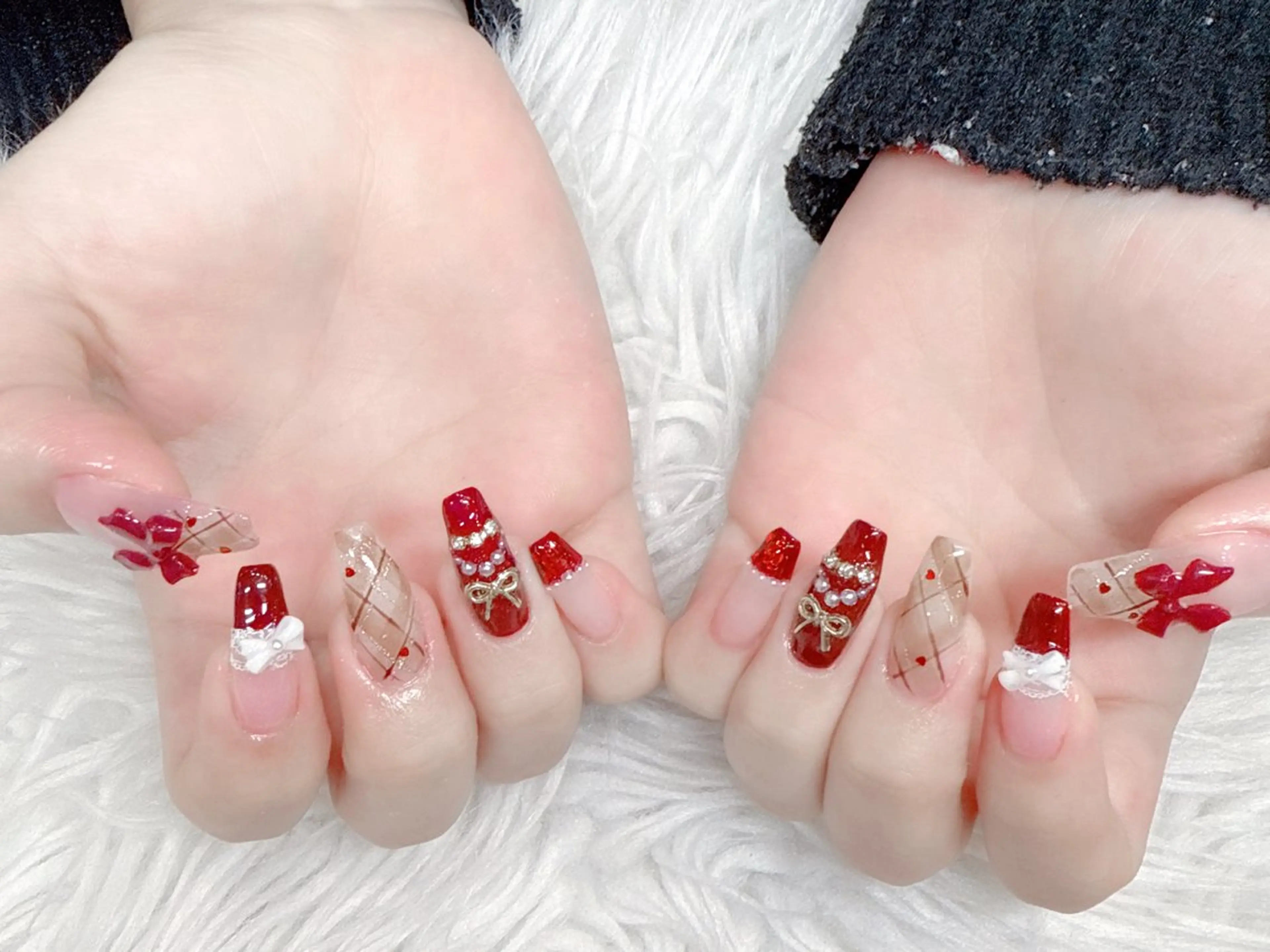 ネイル &ME Momoのネイルデザイン