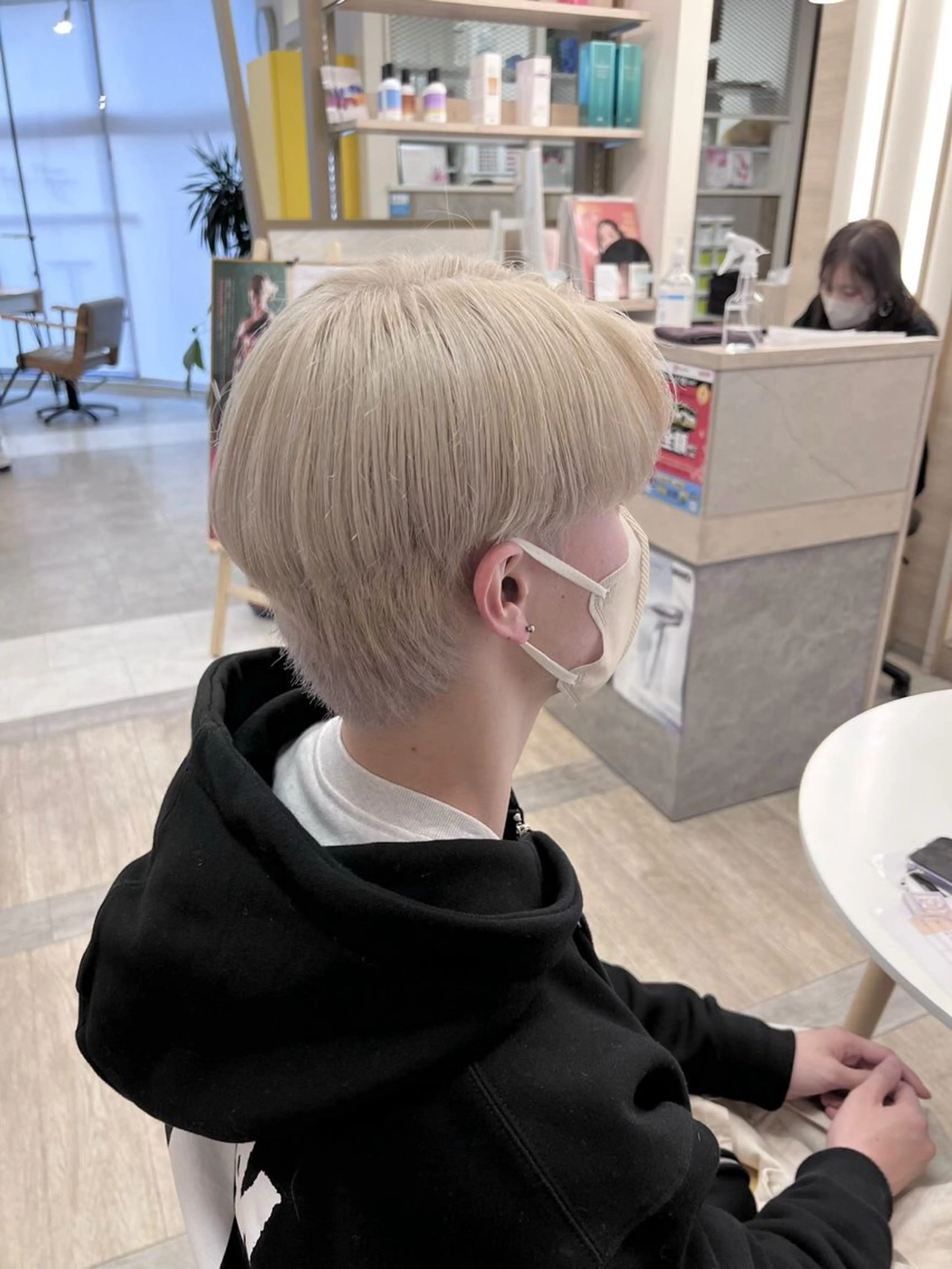 カラー 手嶋 理仁のヘアスタイル