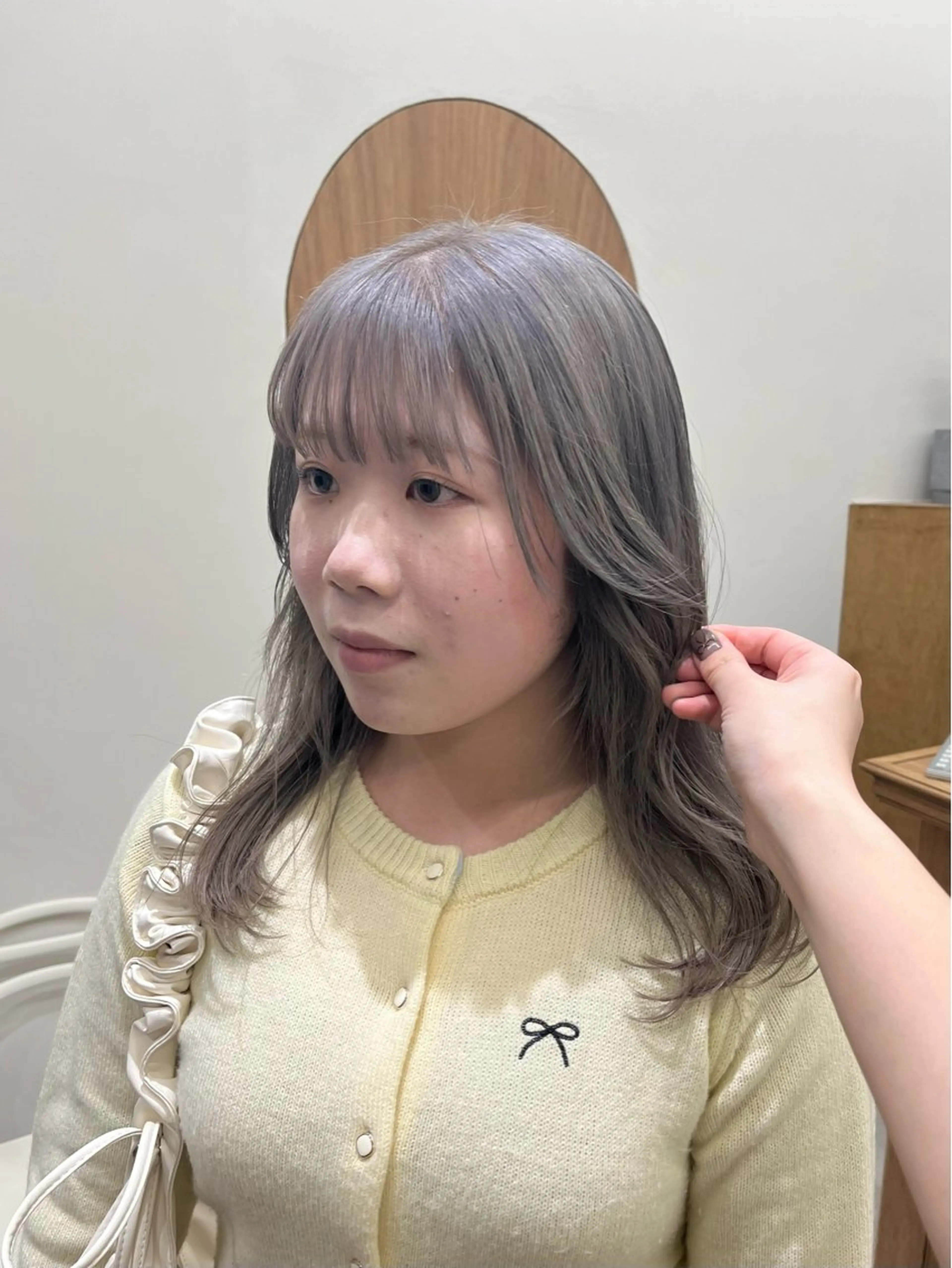 ロング カラー ブリーチ 透明感カラー グレージュ ハイトーンカラー ヘアカラー miyu /レイヤー/ブリーチのヘアスタイル