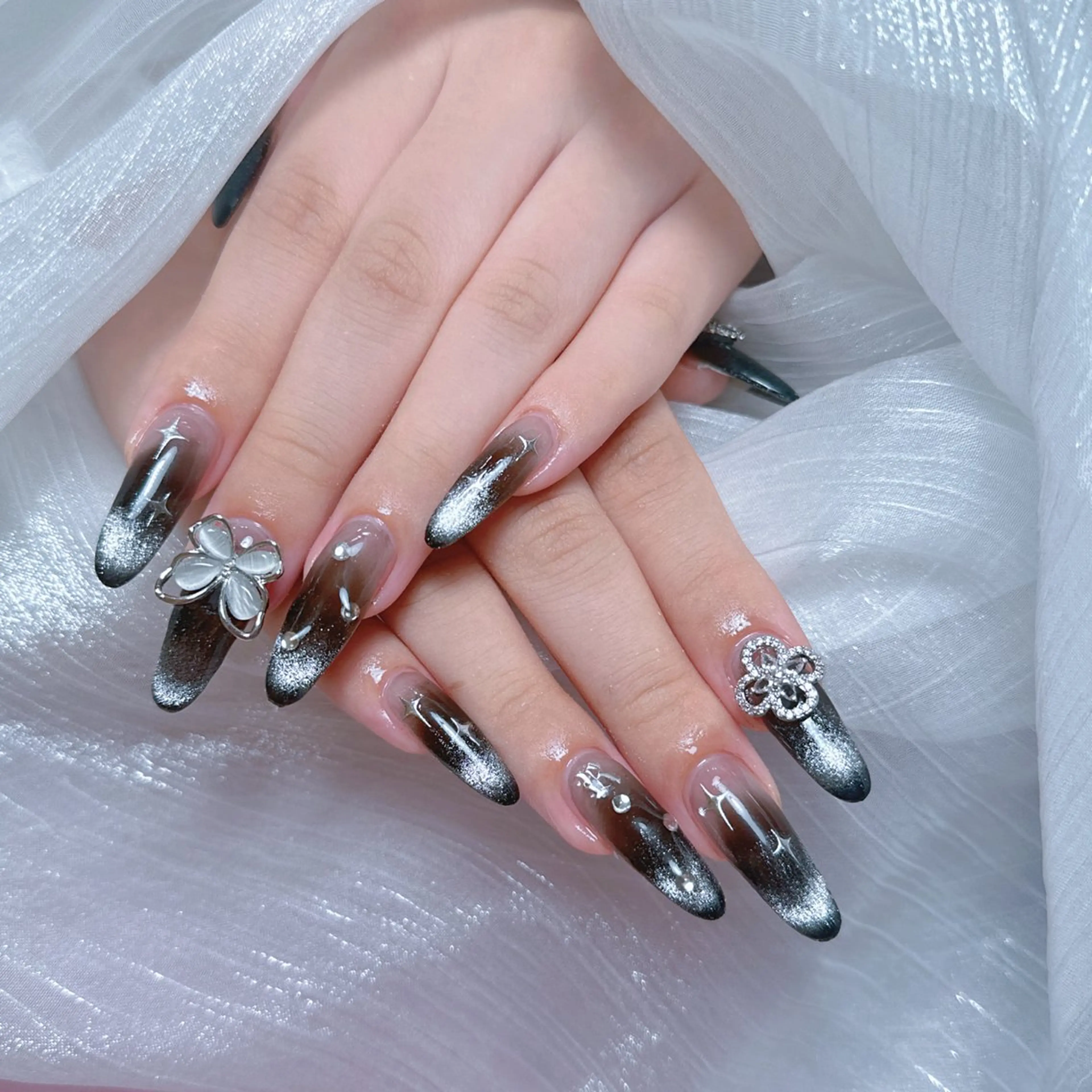 ネイル ネイル👑クイーンズ NailQueensのネイルデザイン