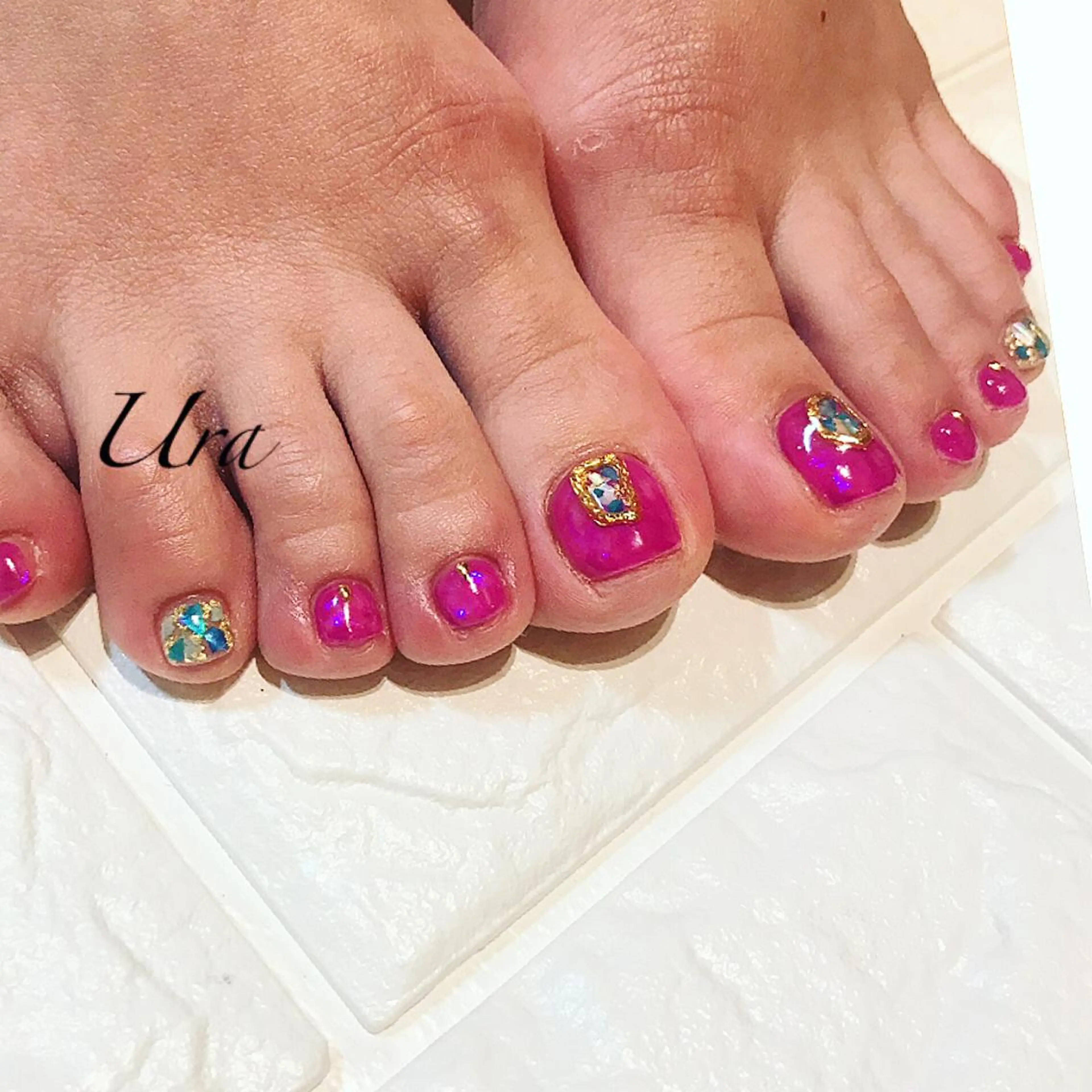 ネイル UrakoNail 《nail》のネイルデザイン