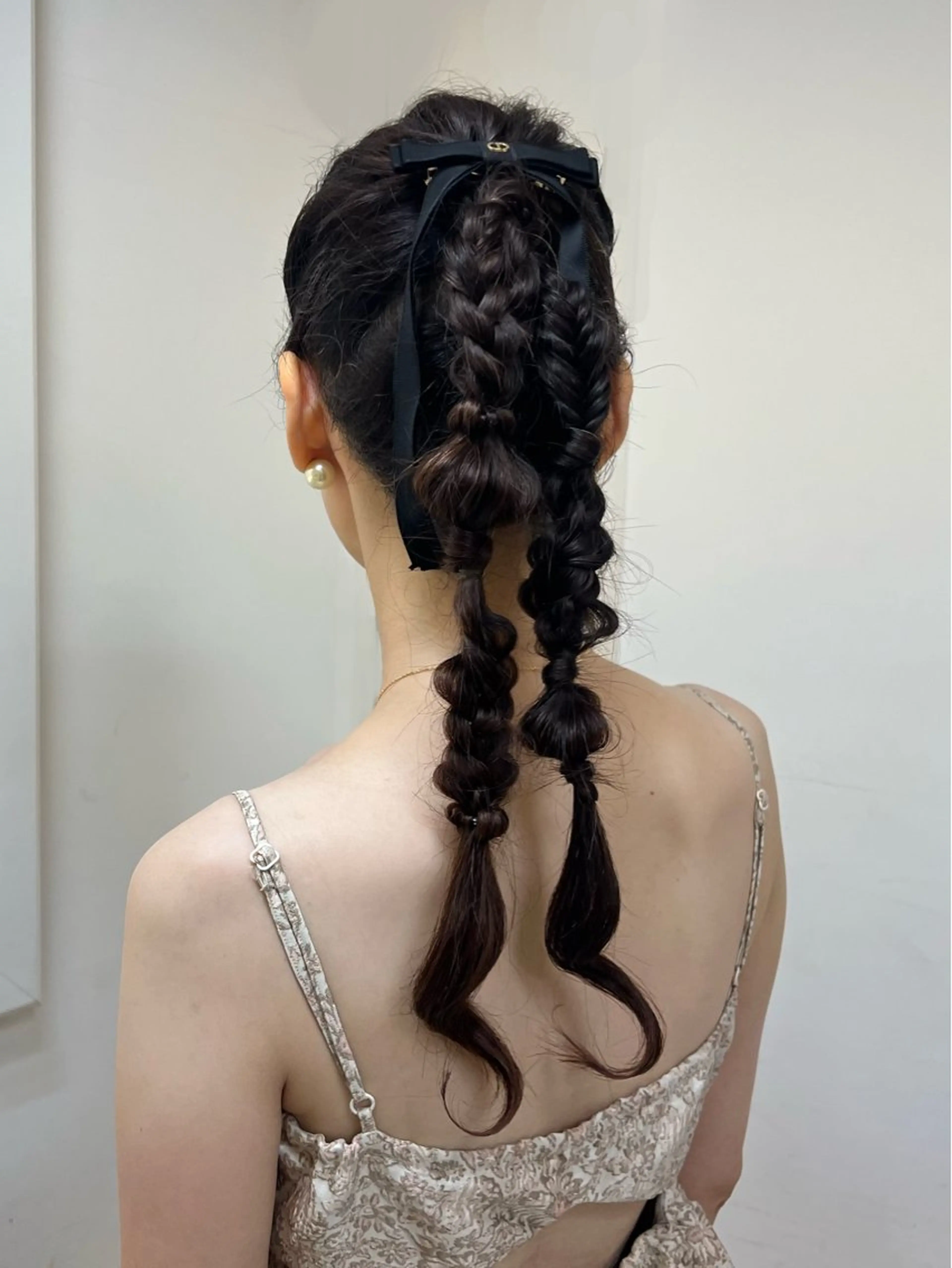 ロング ヘアアレンジ SALOWIN神戸三宮所属・山崎 美奈のヘアスタイル