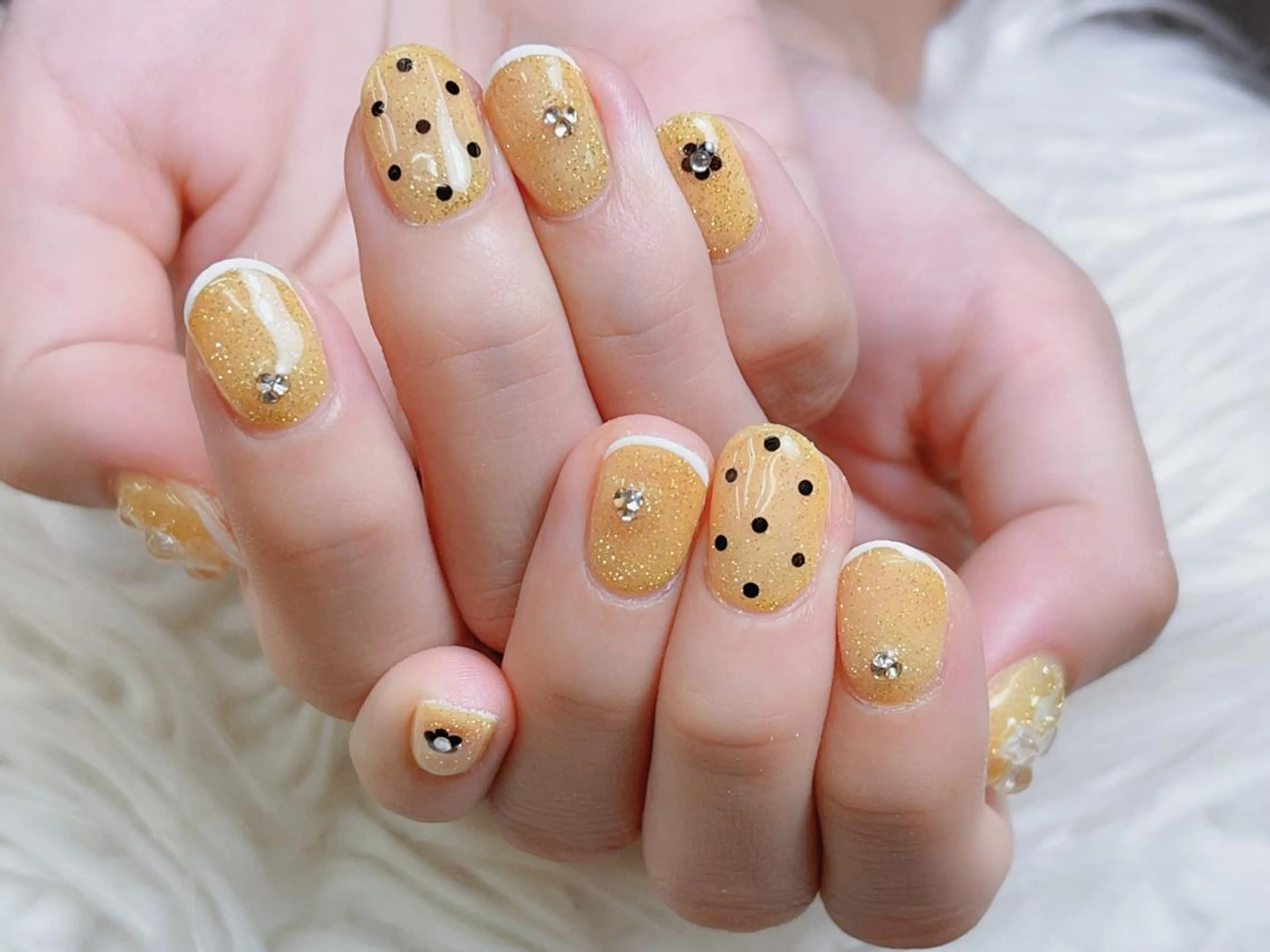 メンズ ネイル メンズ韓国風 アートネイル フレンチネイル ジェルネイル キラキラネイル ハンドネイル Bloom kabukiのネイルデザイン