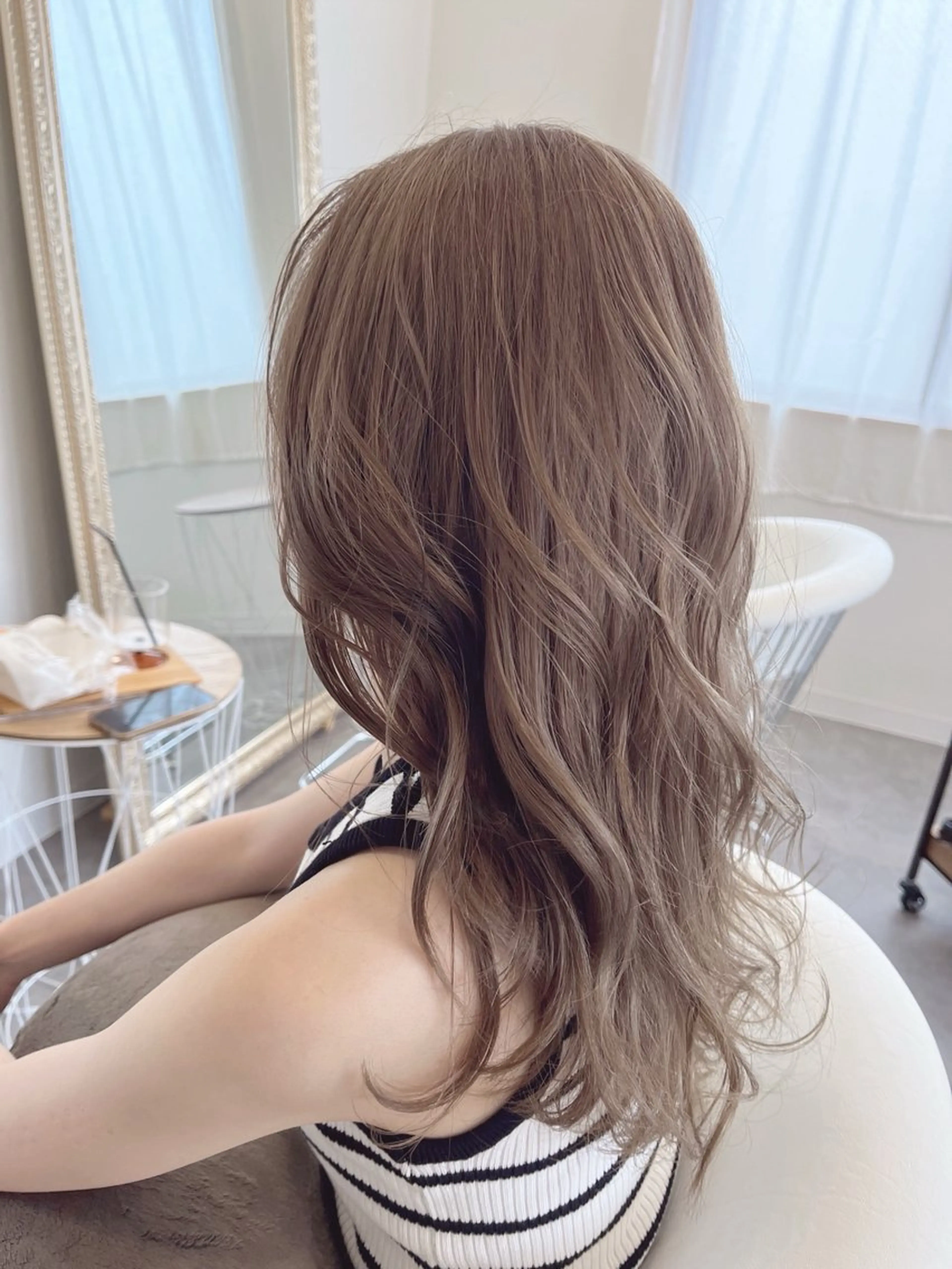 ロング カラー 【岡山/pilina 】白井美緒のヘアスタイル