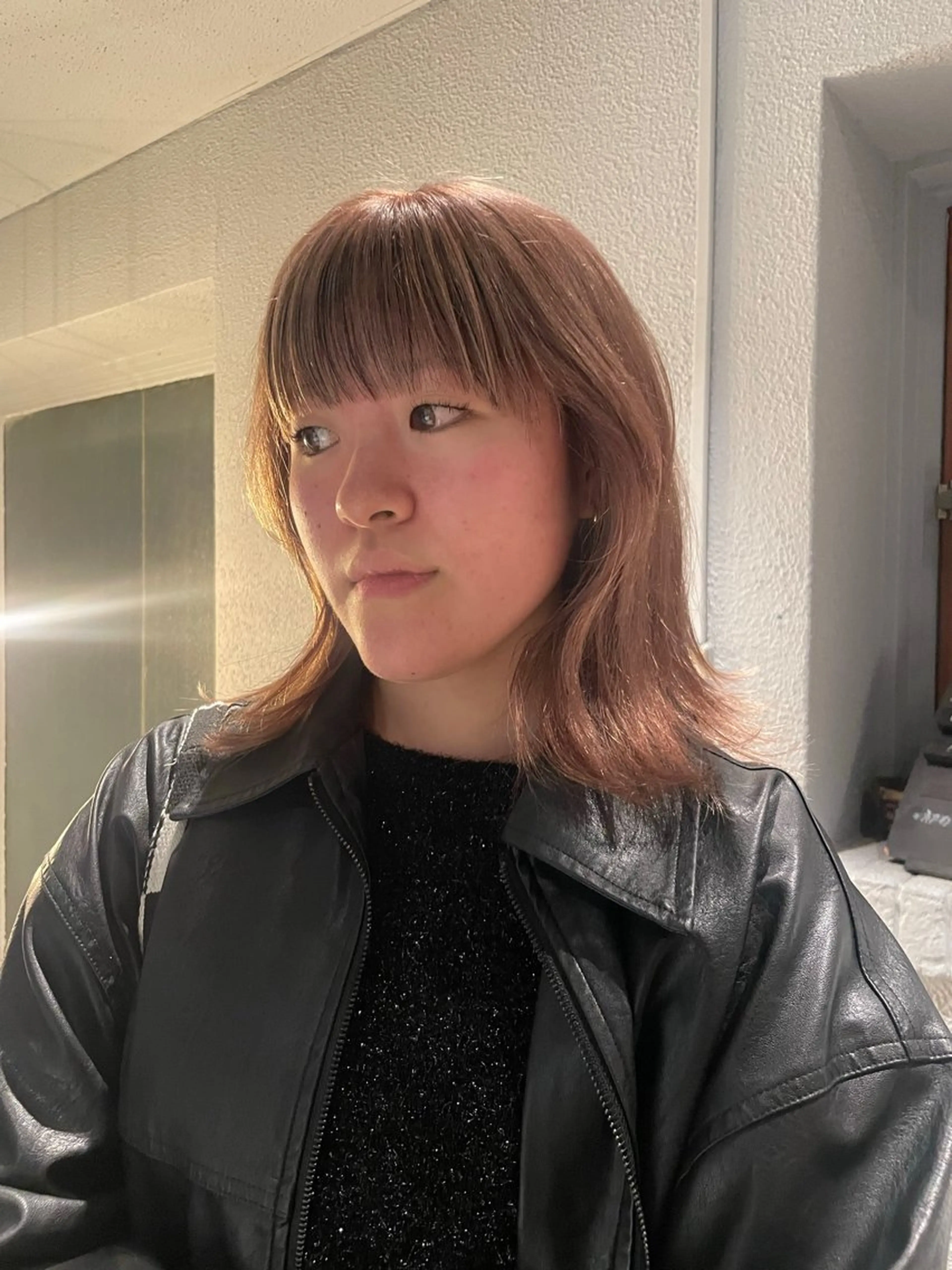 ミディアム カラー デザインカラー レイヤー×初 パーマ|hinakoのヘアスタイル