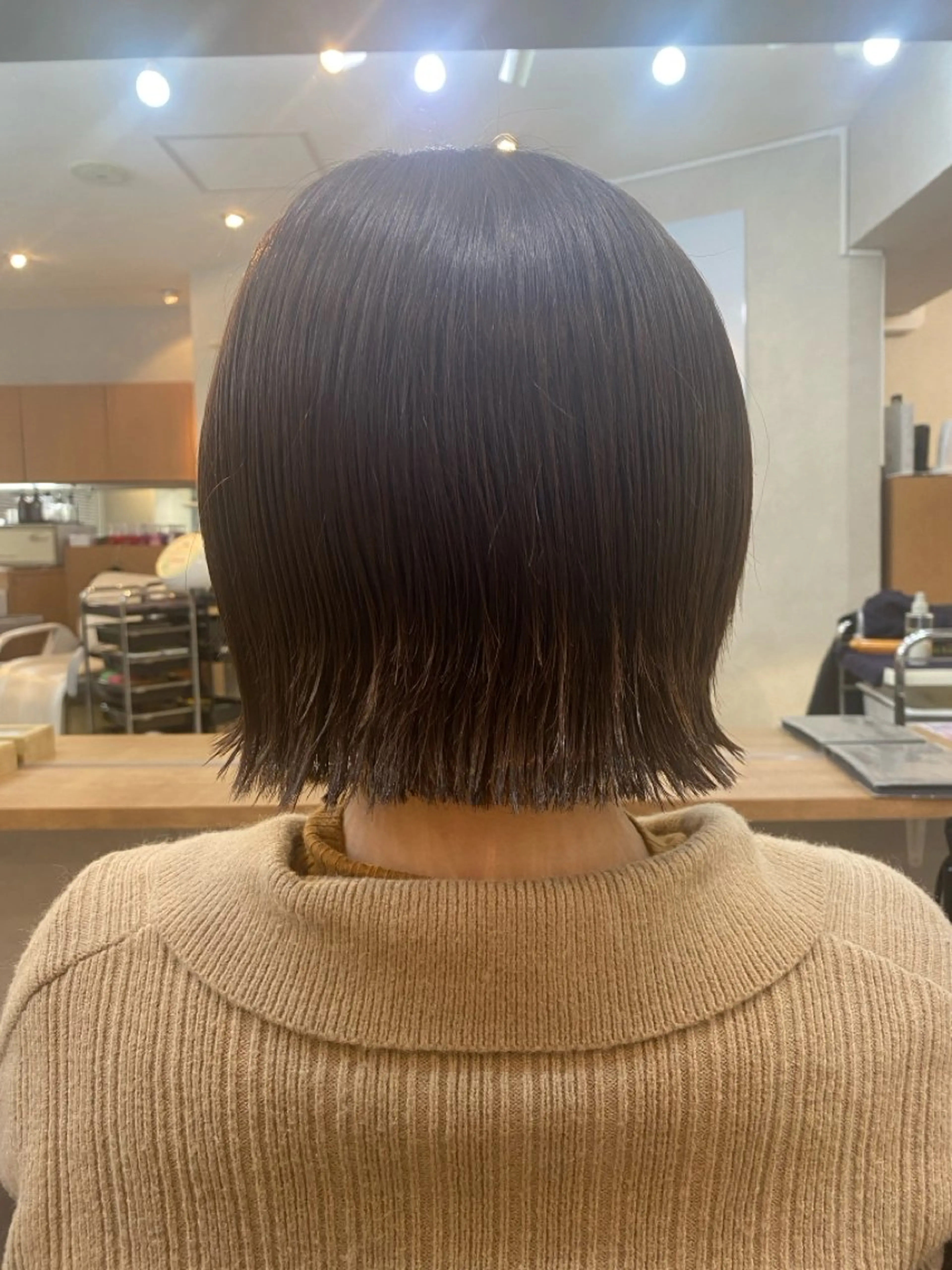 ショート ボブ 外ハネヘア JouleSouth 佐野花苗[新宿]のヘアスタイル