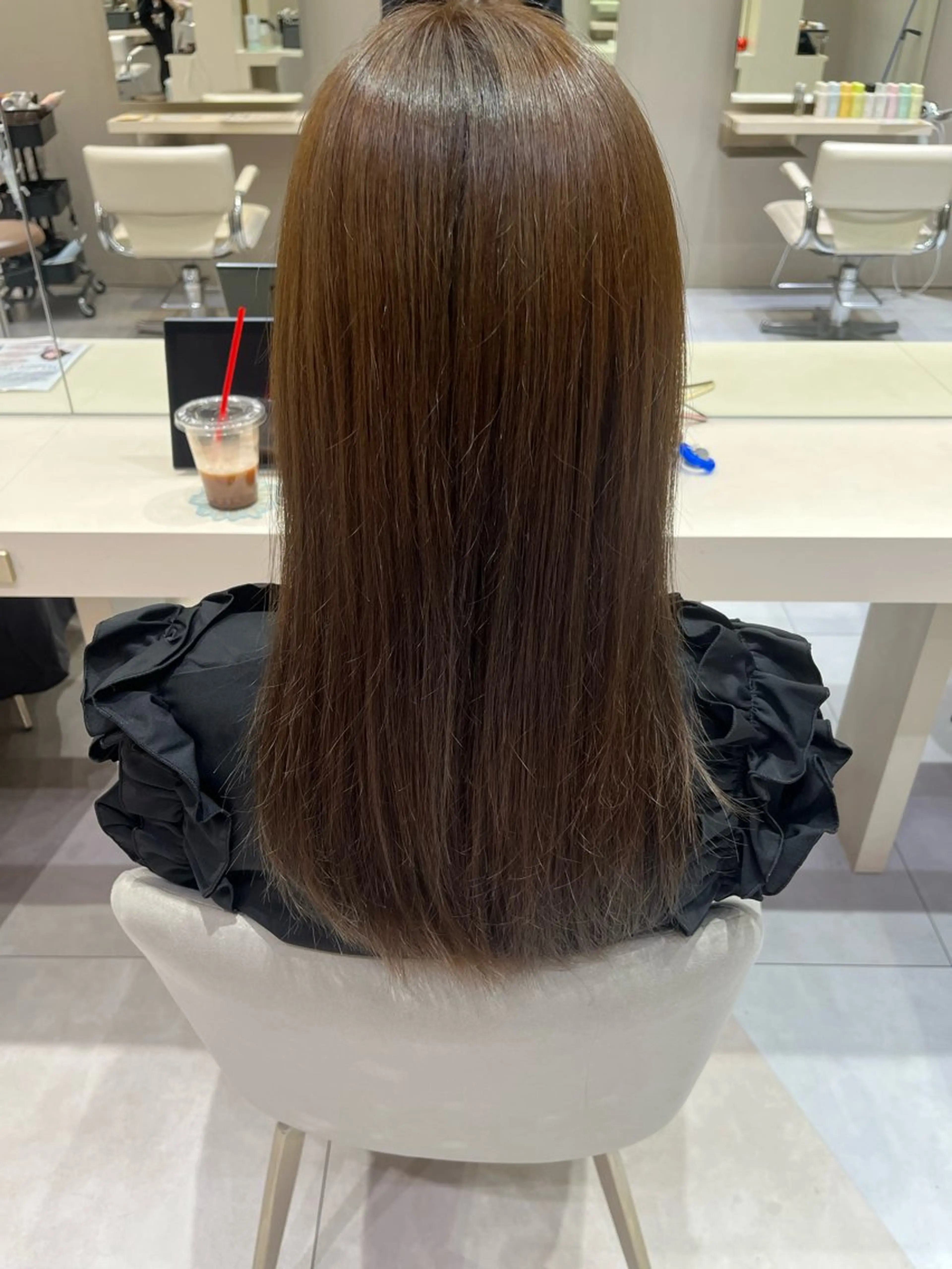 ロング アッシュ CORSO by k-two所属・k-two 関 七海のヘアスタイル