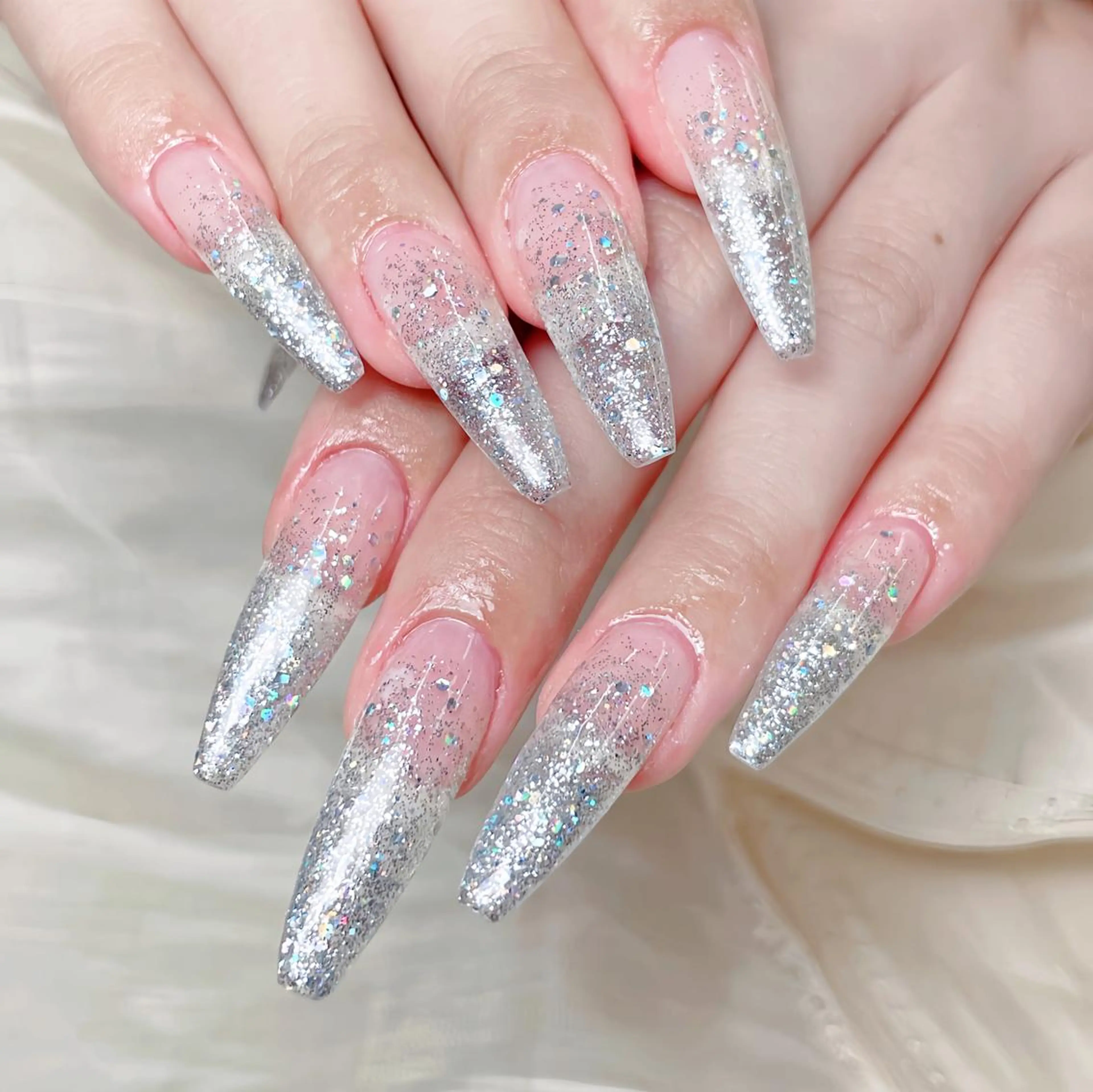 ネイル queens nailsalonのネイルデザイン