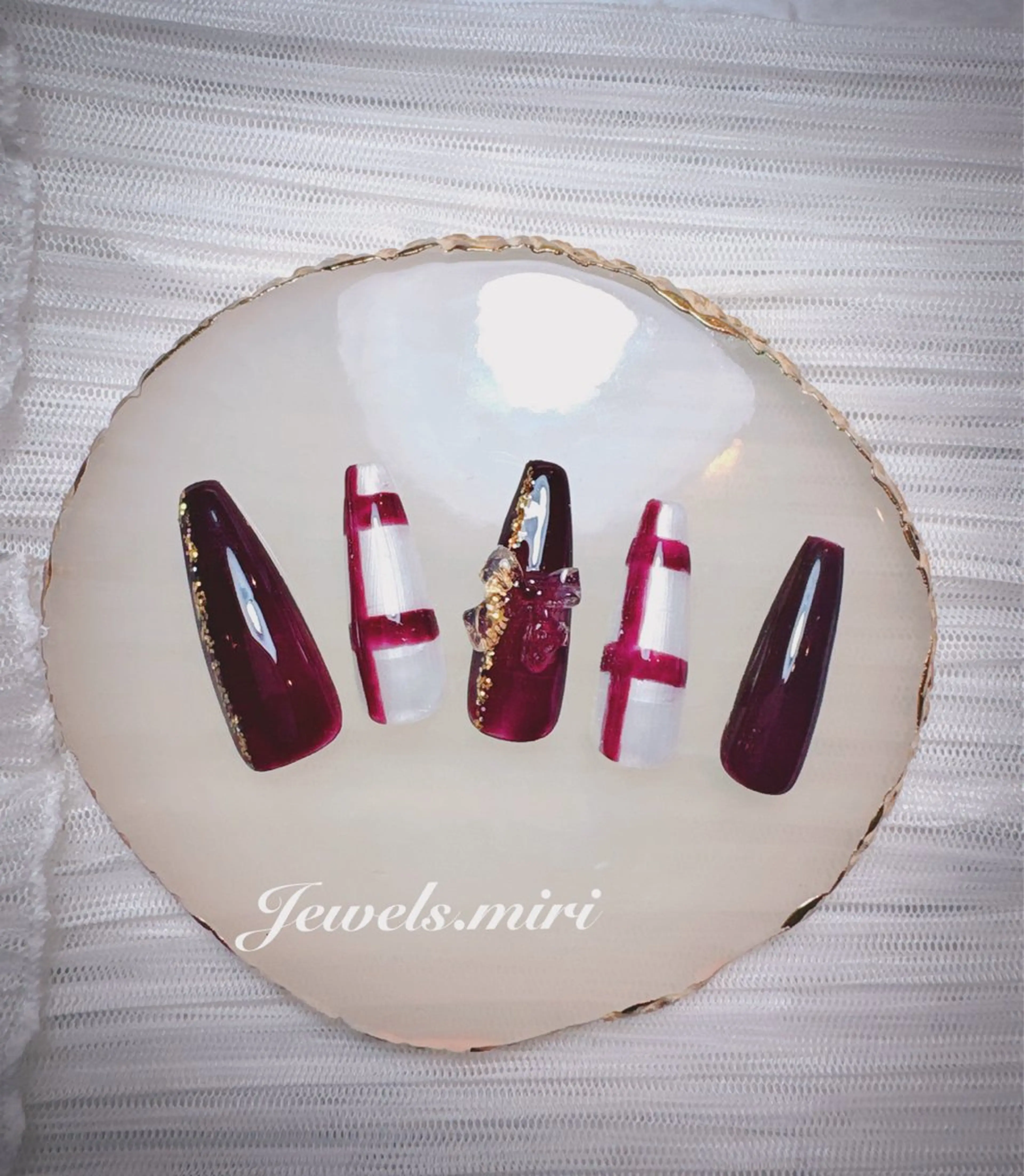 ネイル Jewels nail lily 白楽所属・ネイルサロン Jewels Mのネイルデザイン