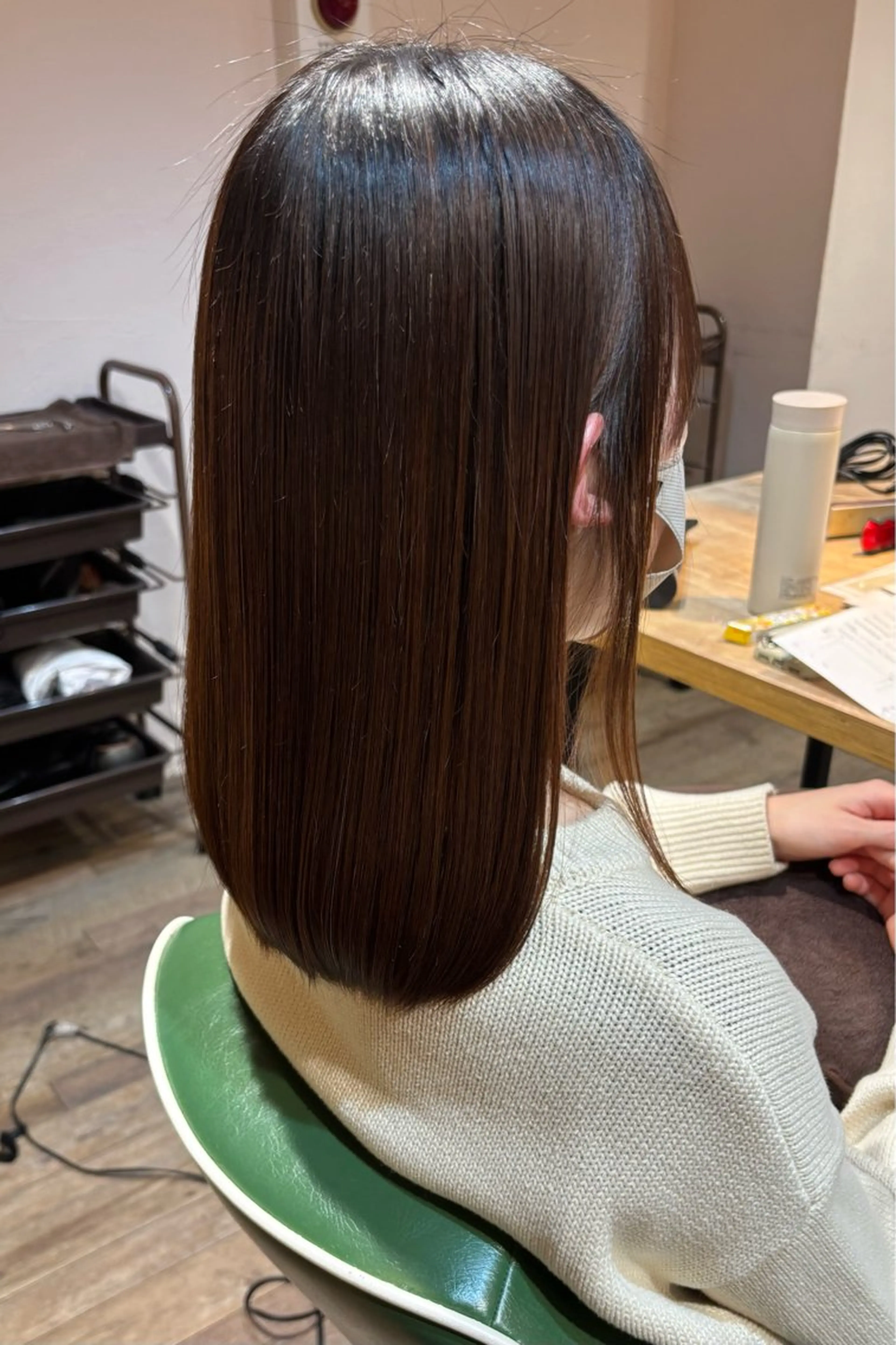 ミディアム 縮毛矯正 渡邊 陽大のヘアスタイル