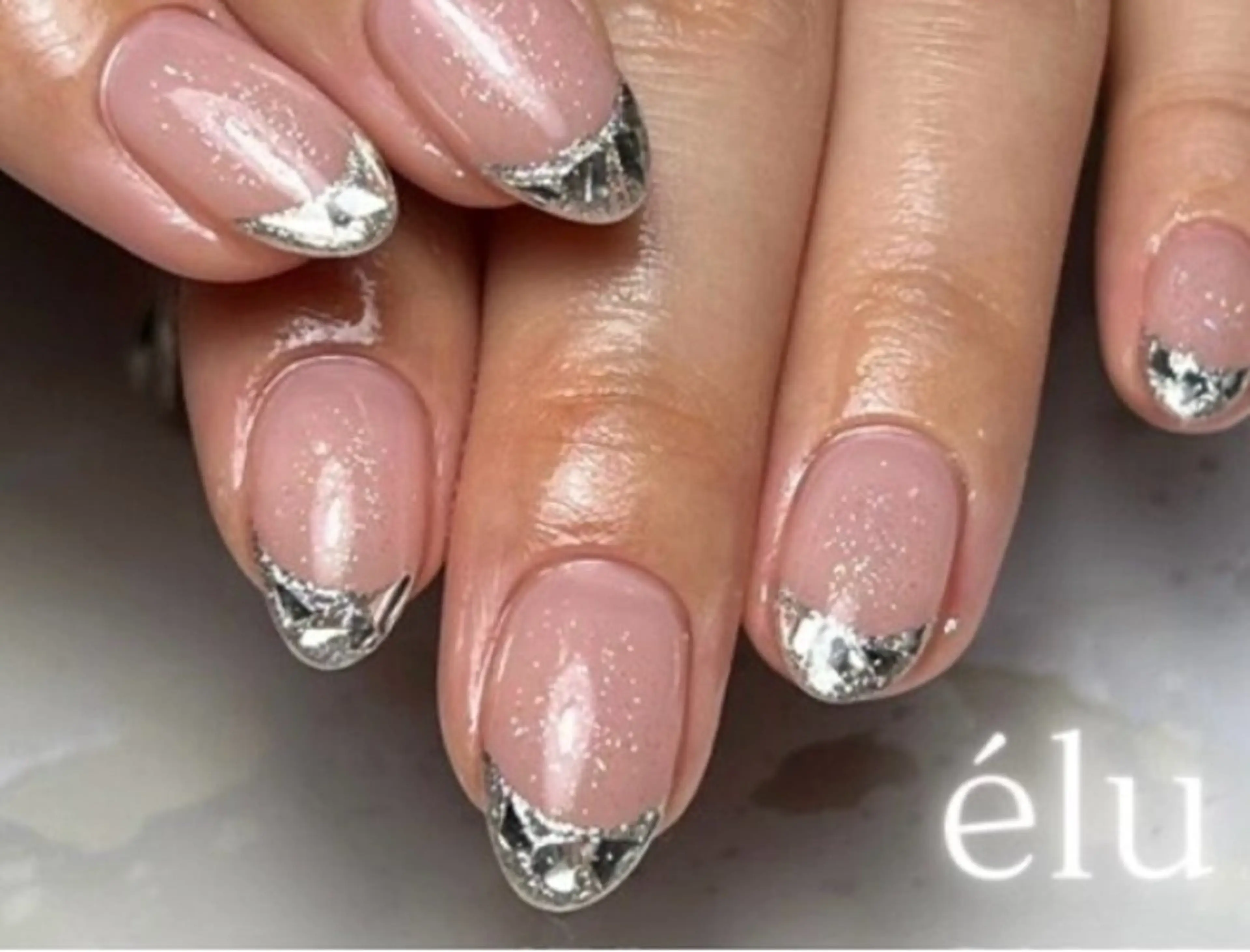 ネイル フレンチネイル ガラスフレンチ おがわ🌈パラジェル 取扱店(恵比寿1分)のネイルデザイン