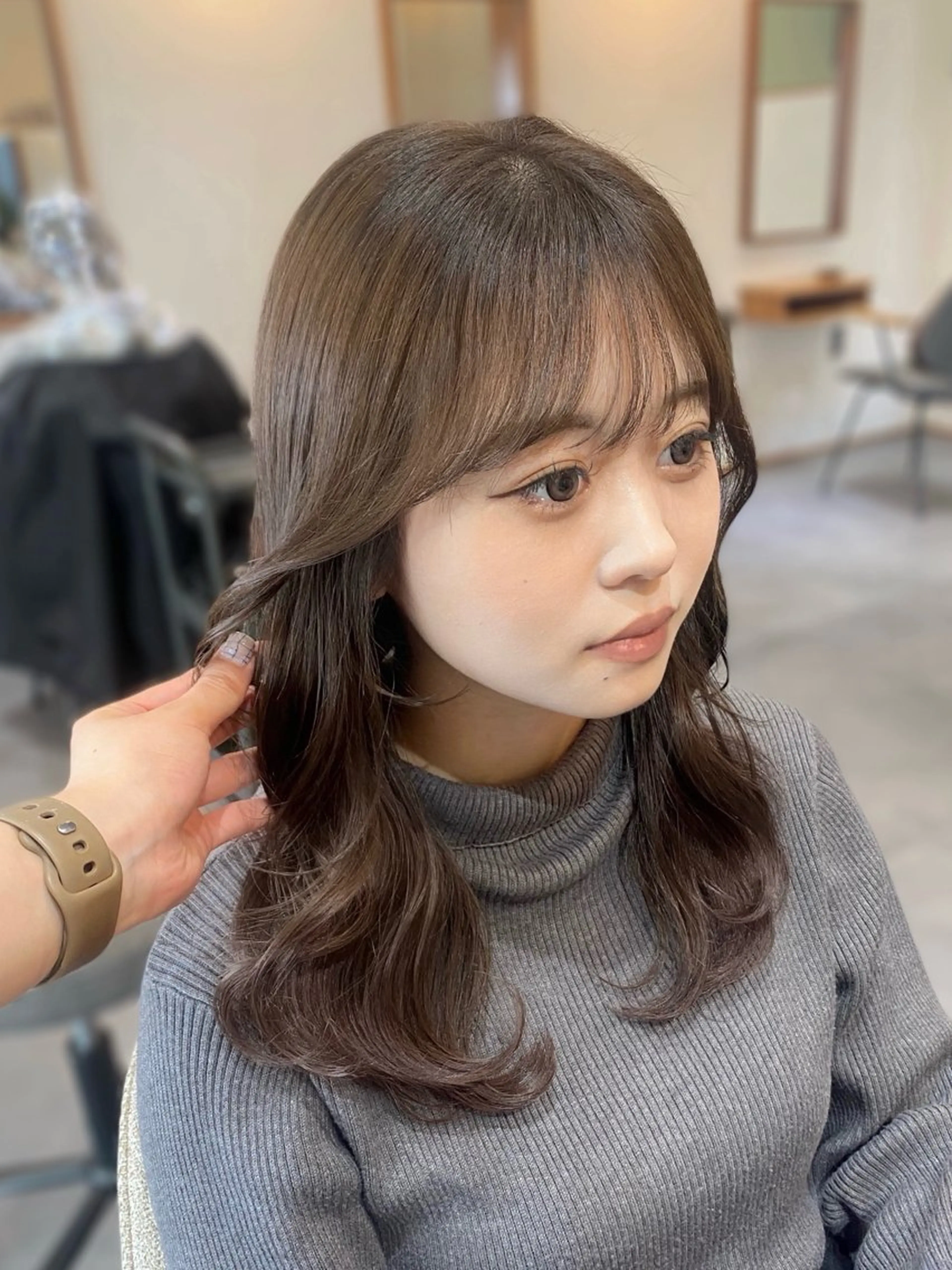 セミロング カラー ブリーチ ブラウンカラー チョコレートブラウン ブリーチなしカラー カット ヘアカラー 透明感カラー/韓国 ヘア🩶yuri🩵のヘアスタイル