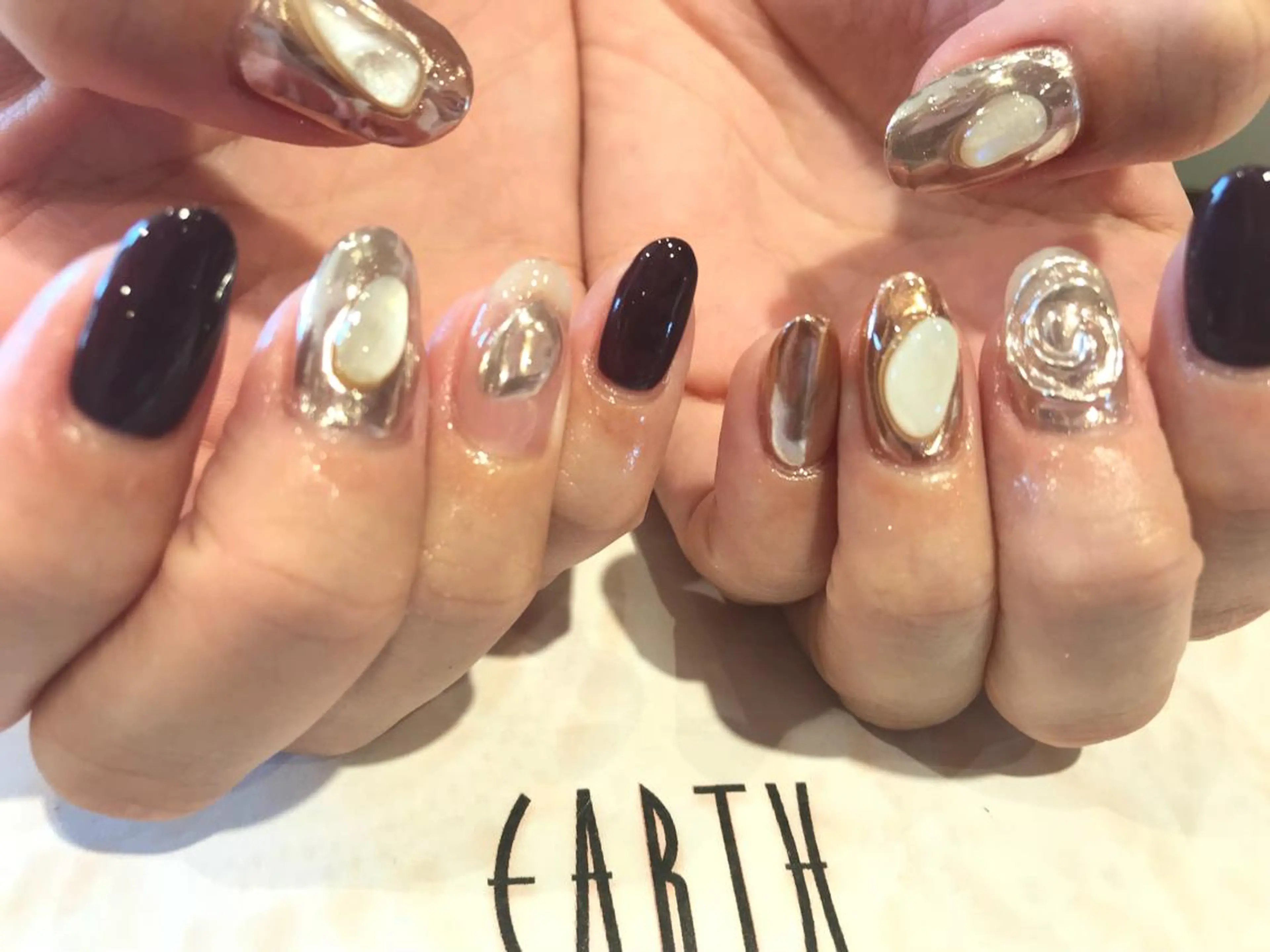 ネイル ニュアンスネイル ハンドネイル EARTH nanaのネイルデザイン