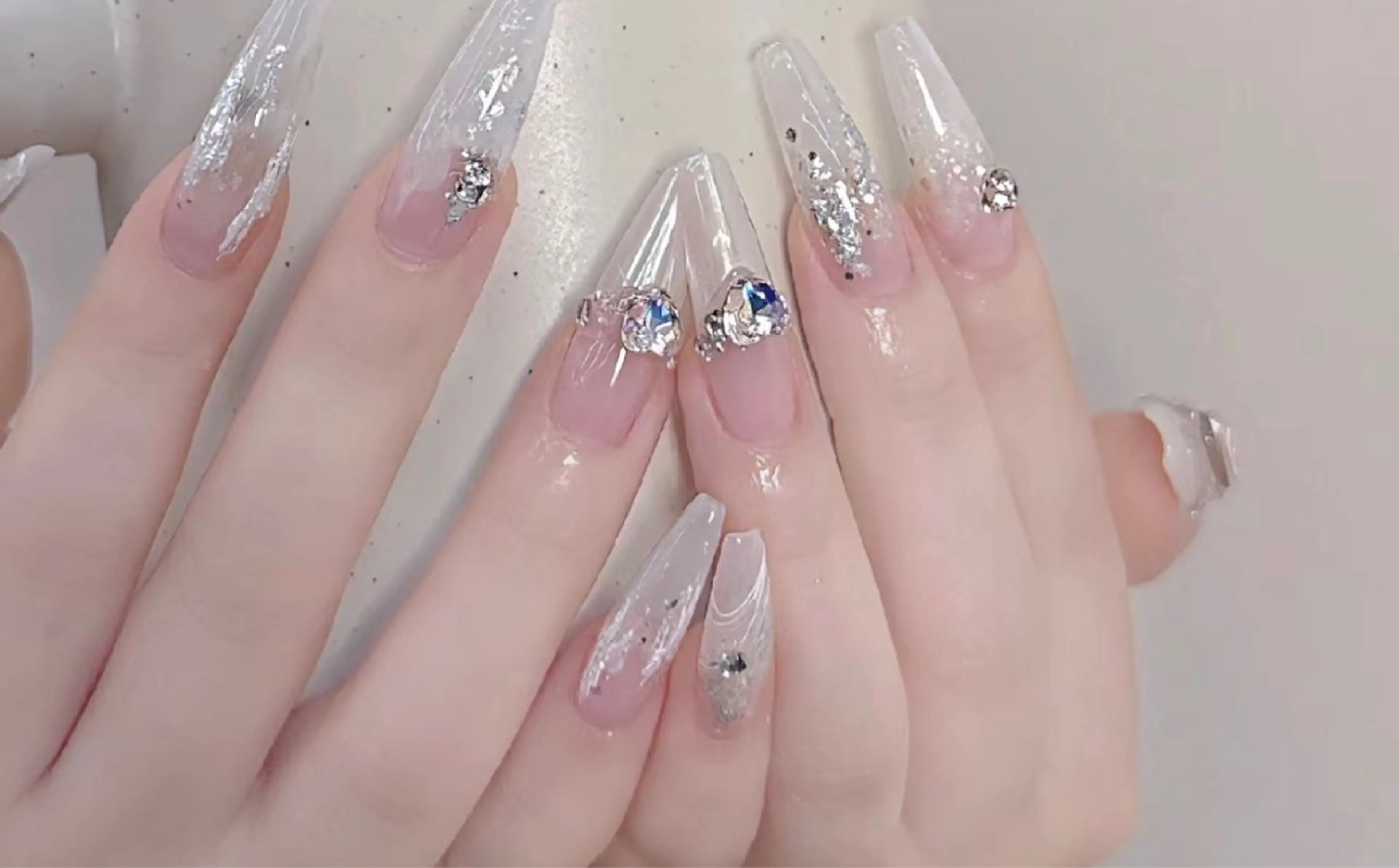 ネイル ハンドネイル D-BEAUTY Nailsalonのネイルデザイン