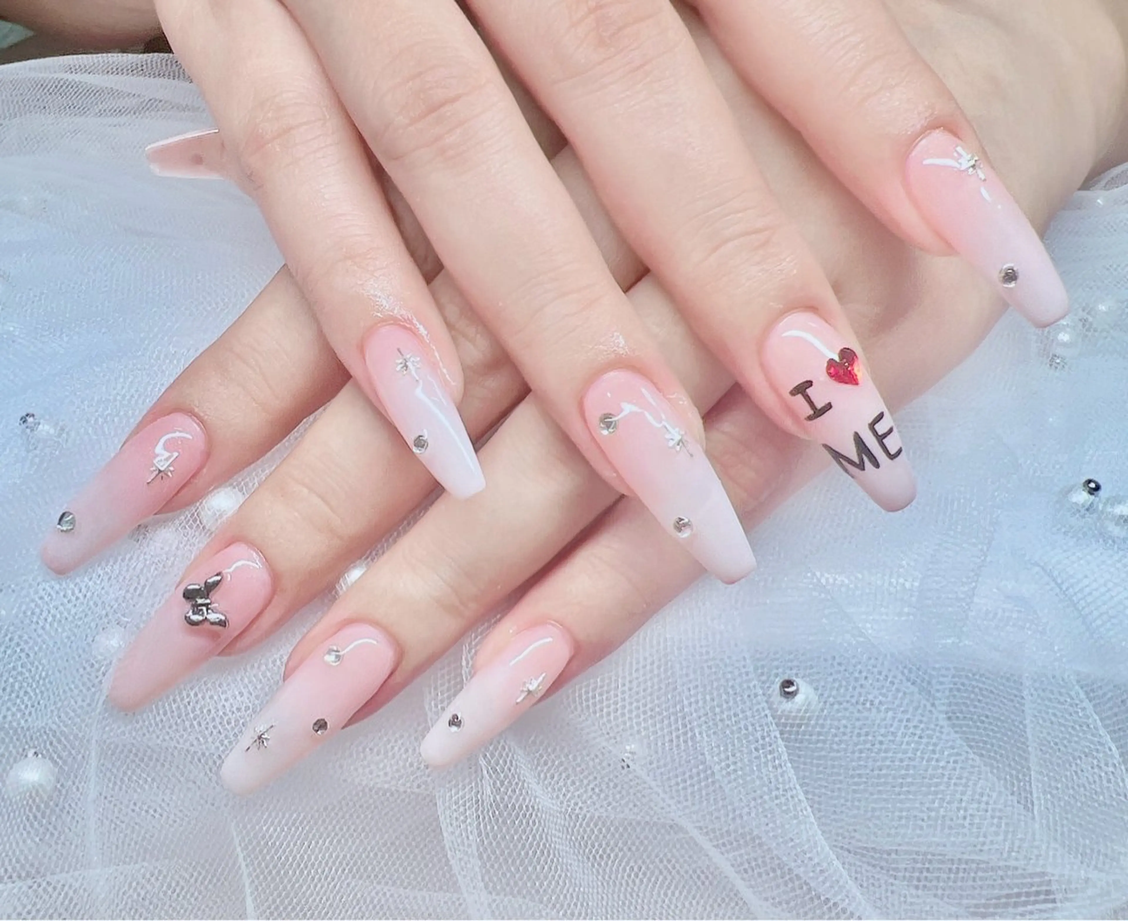 ケア＋チップ＋グラデーション+1本アト+パーシの写真