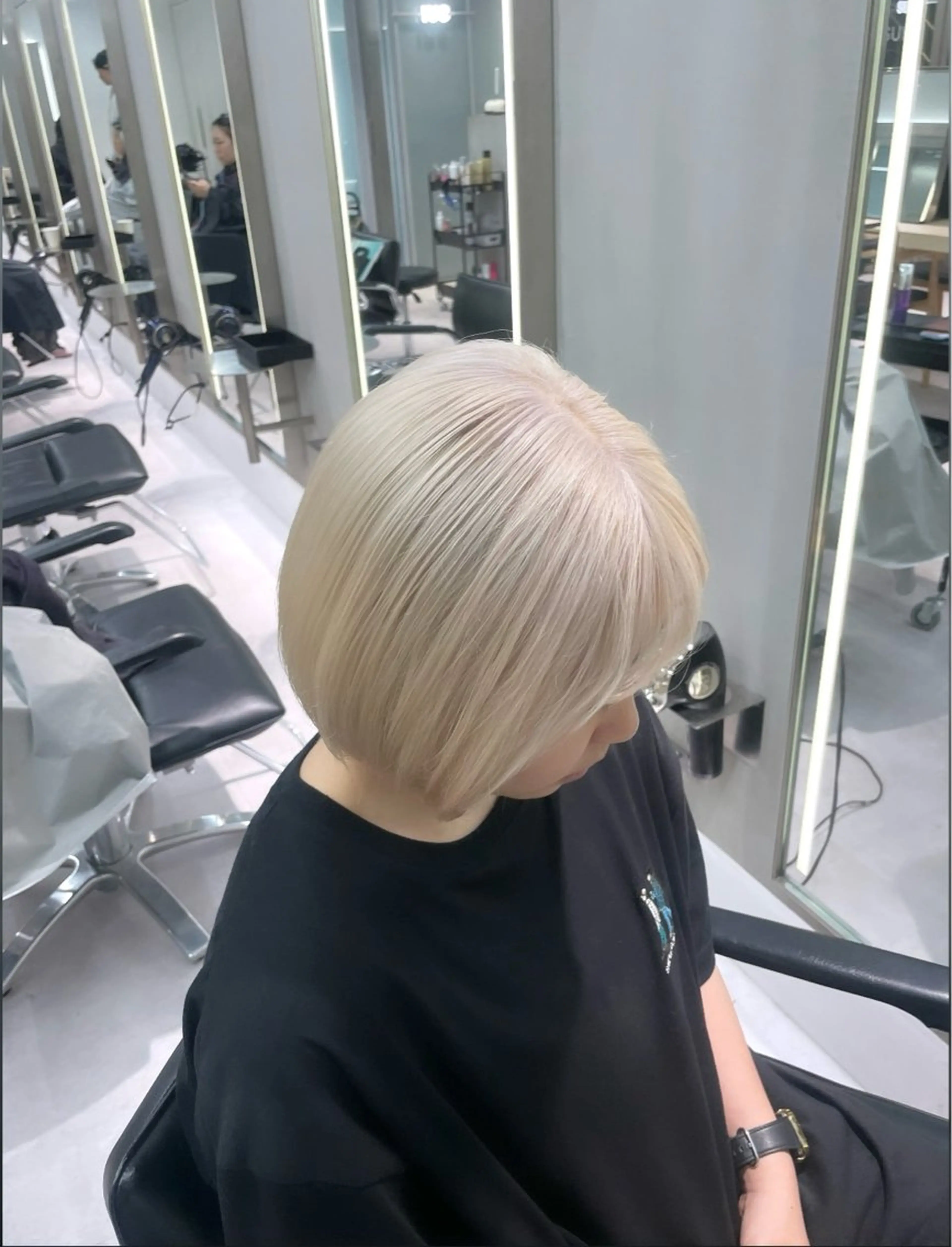 セミロング カラー ヘアカラー トリートメント 湯田 竜也のヘアスタイル