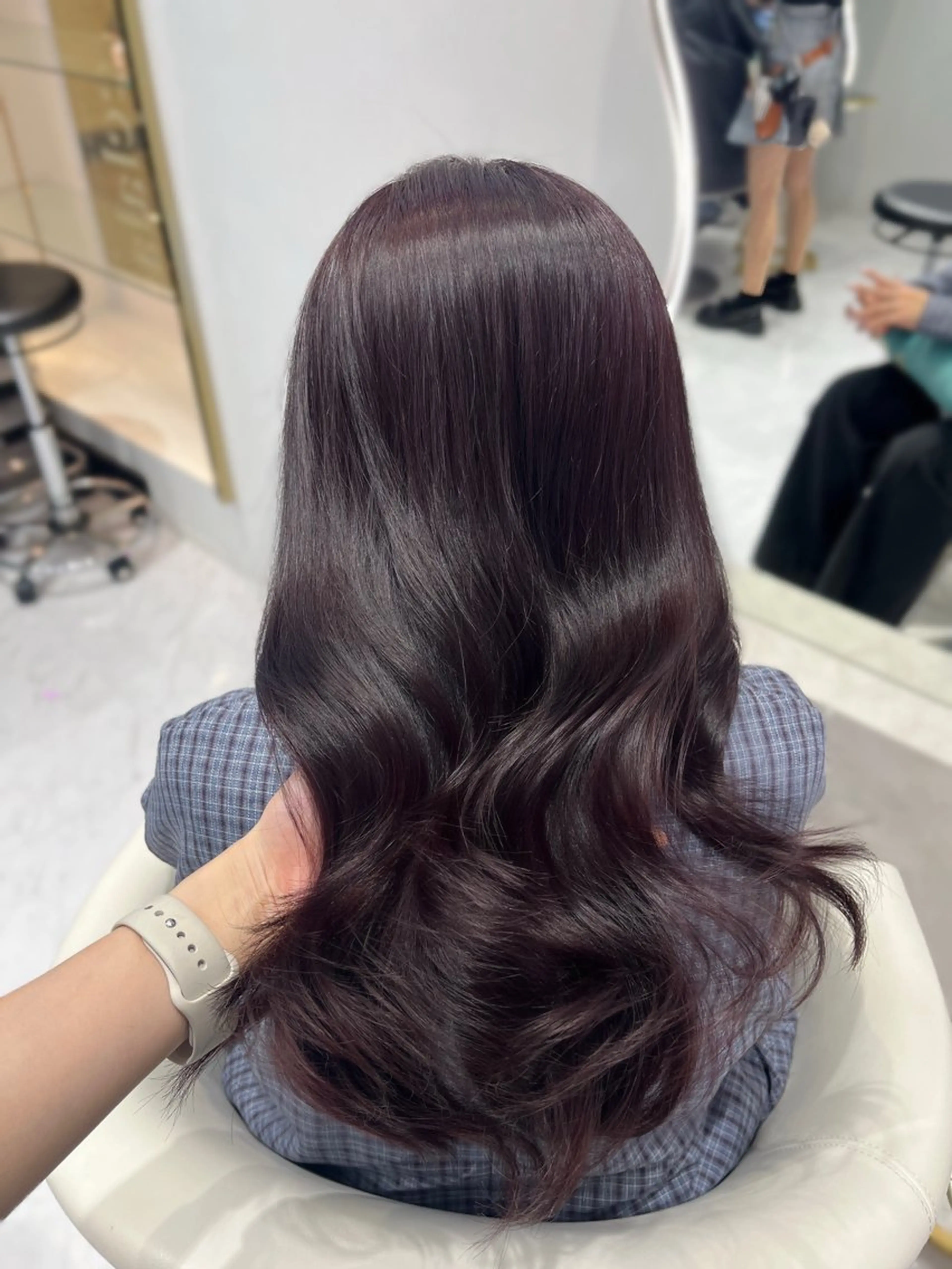 ロング カラー カシス パープルカラー カット ヘアカラー トリートメント 名古屋/透明感カラー /韓国ヘア/高木梨帆のヘアスタイル